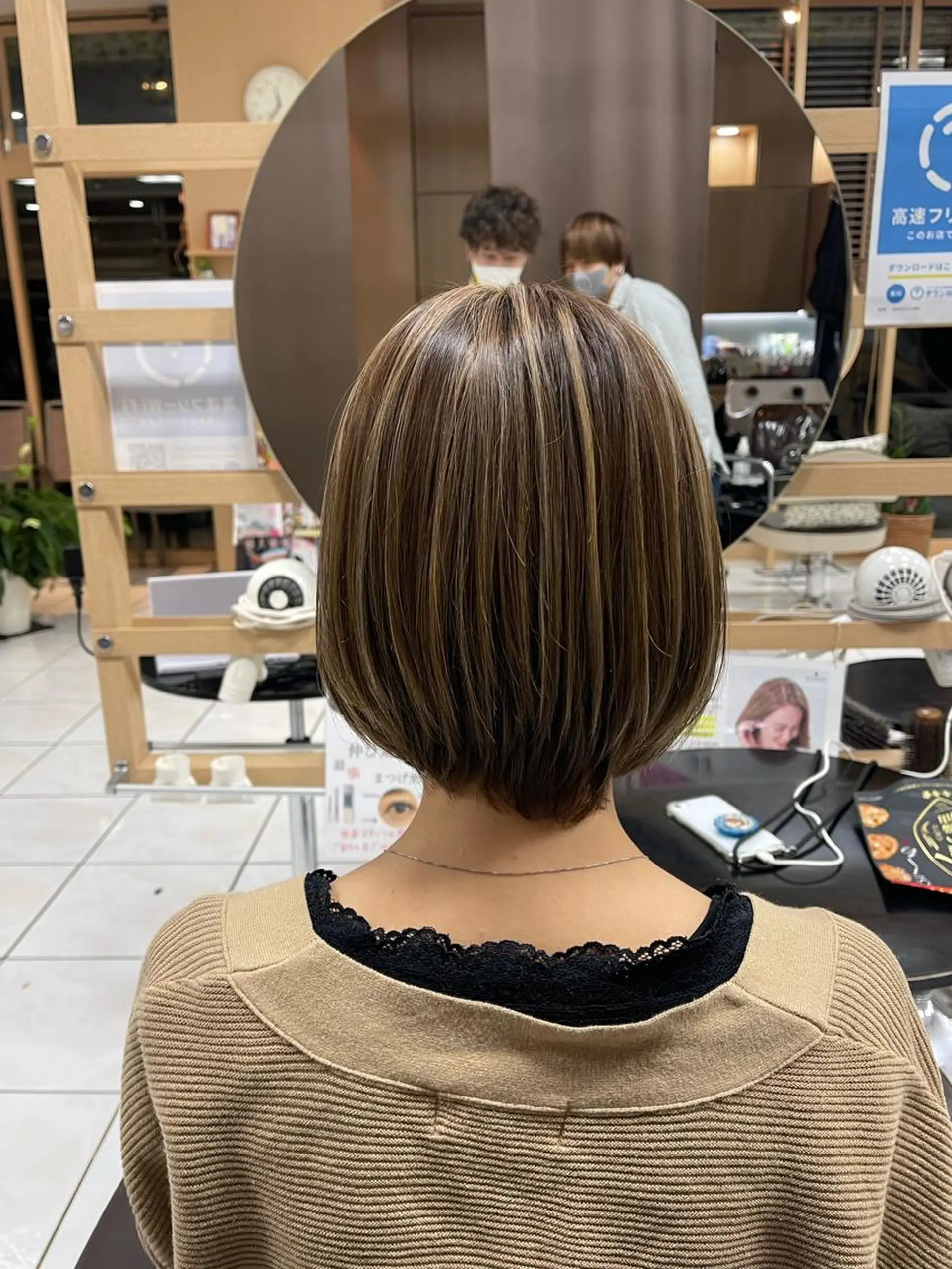 カラー ハイライトカラー ヘアカラー トリートメント 似合わせスタイル 足立のヘアスタイル