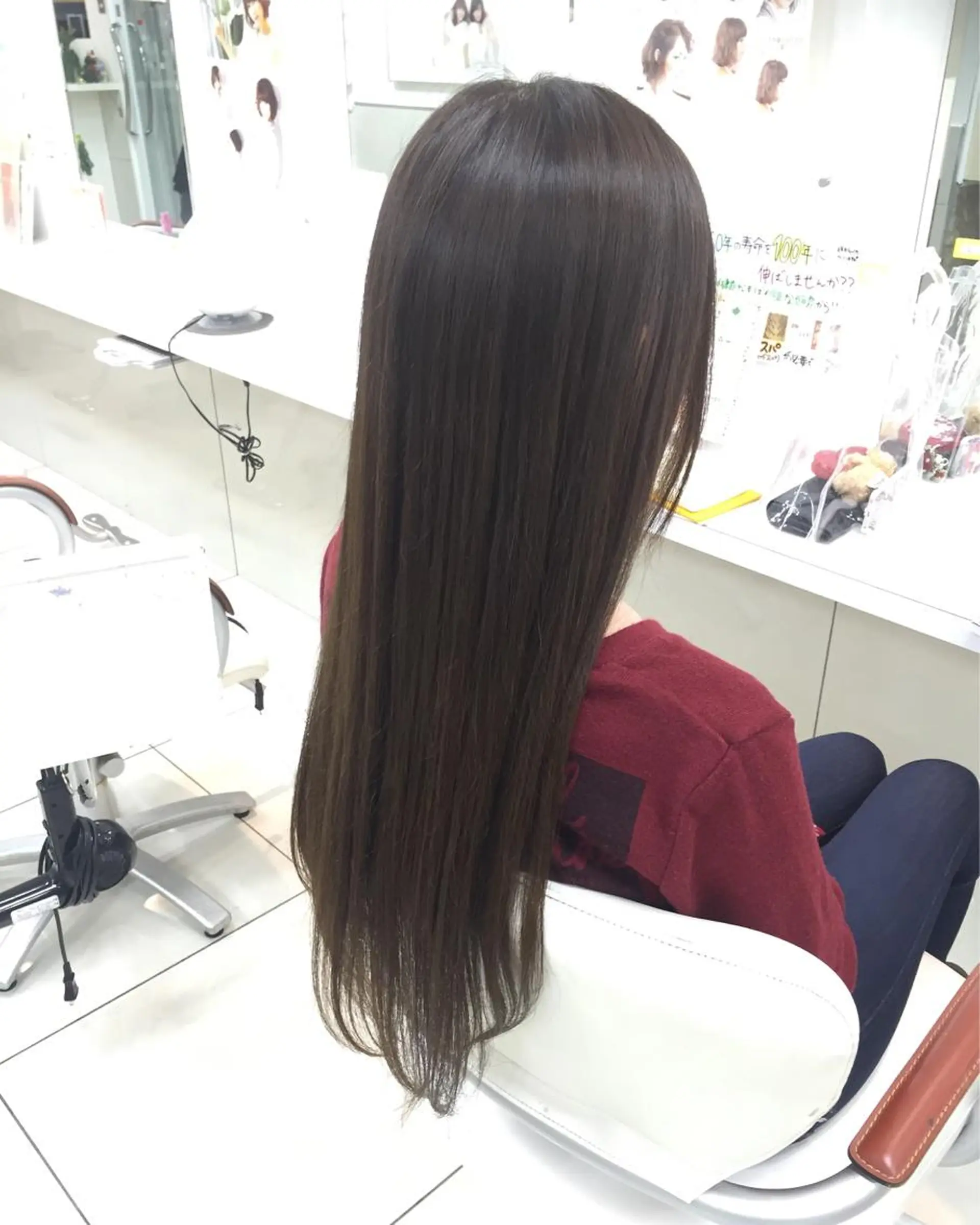 ロング カラー 艶髪ハイトーンカラー 💘kazueのヘアスタイル