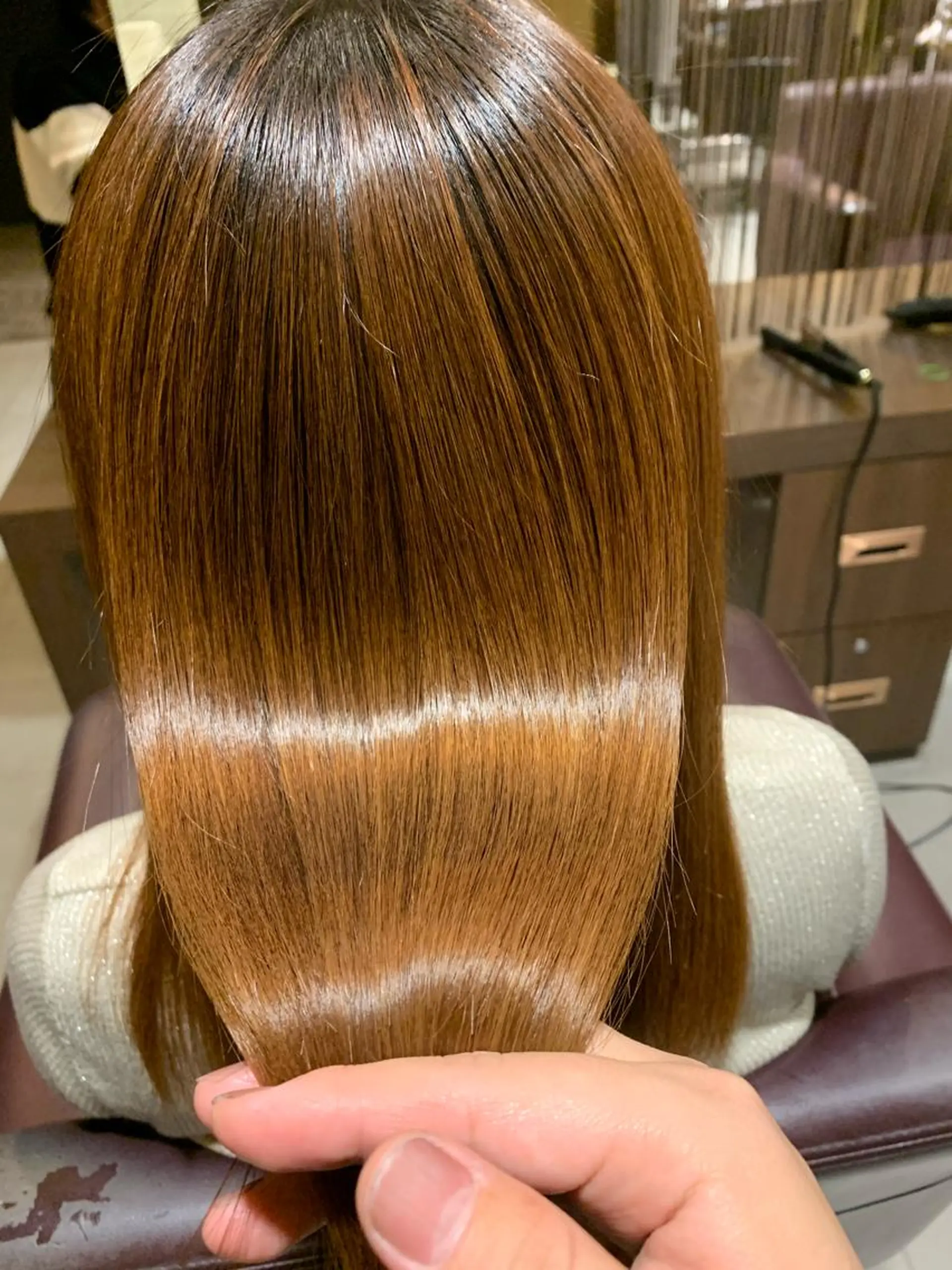 ロング カラー カット トリートメント 美髪形成！色素改善！ 秋田　和輝のヘアスタイル