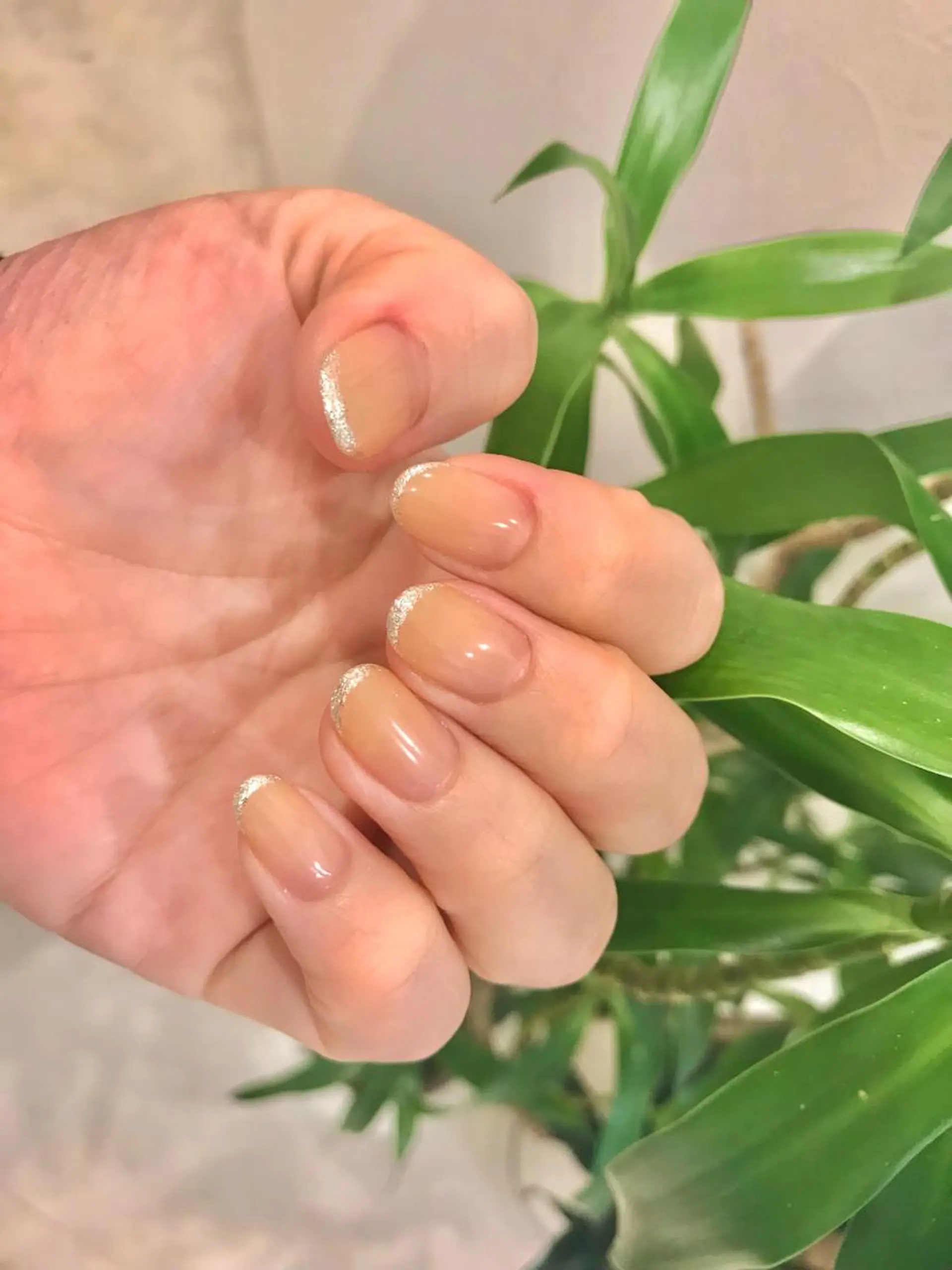 ネイル nail salon　Natural Cure所属・平井 彩香のネイルデザイン