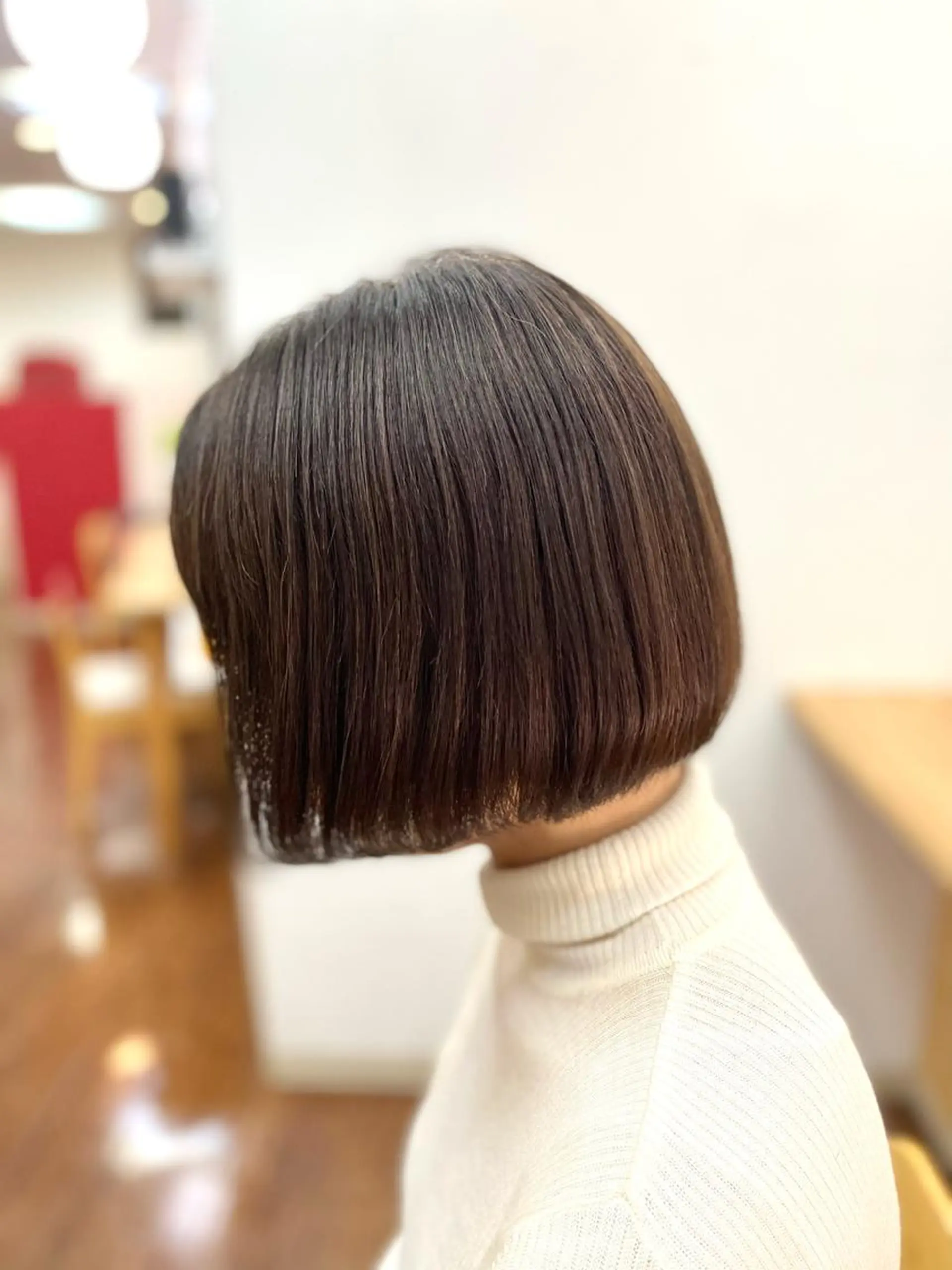 ショート 切りっぱなしボブ ボブ イッツ！登戸店所属・冨田 豊のヘアスタイル