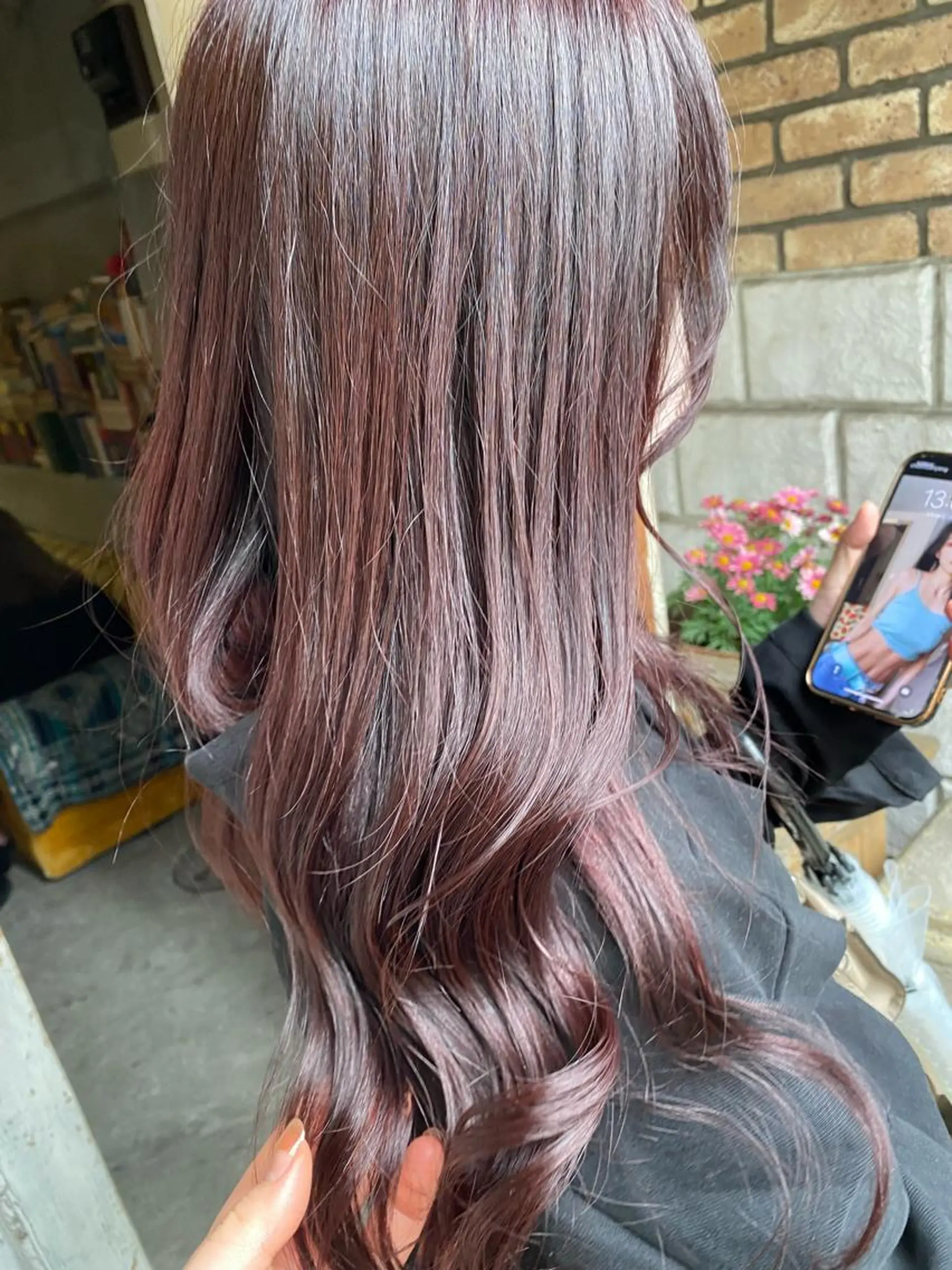 セミロング カラー お任せヘア☘️☘️ 及川渚のヘアスタイル