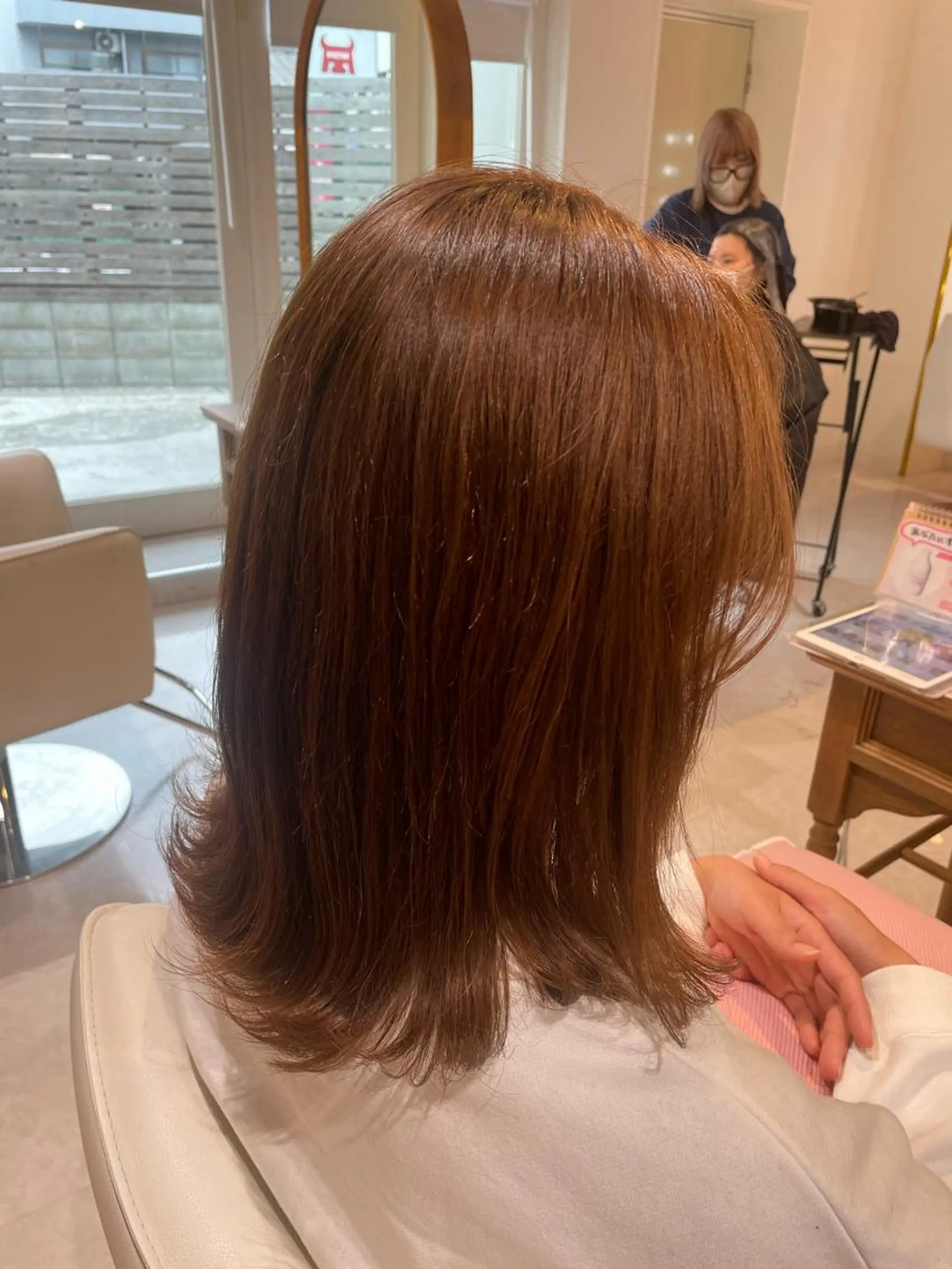 カラー ヘアカラー 和田 真依のヘアスタイル