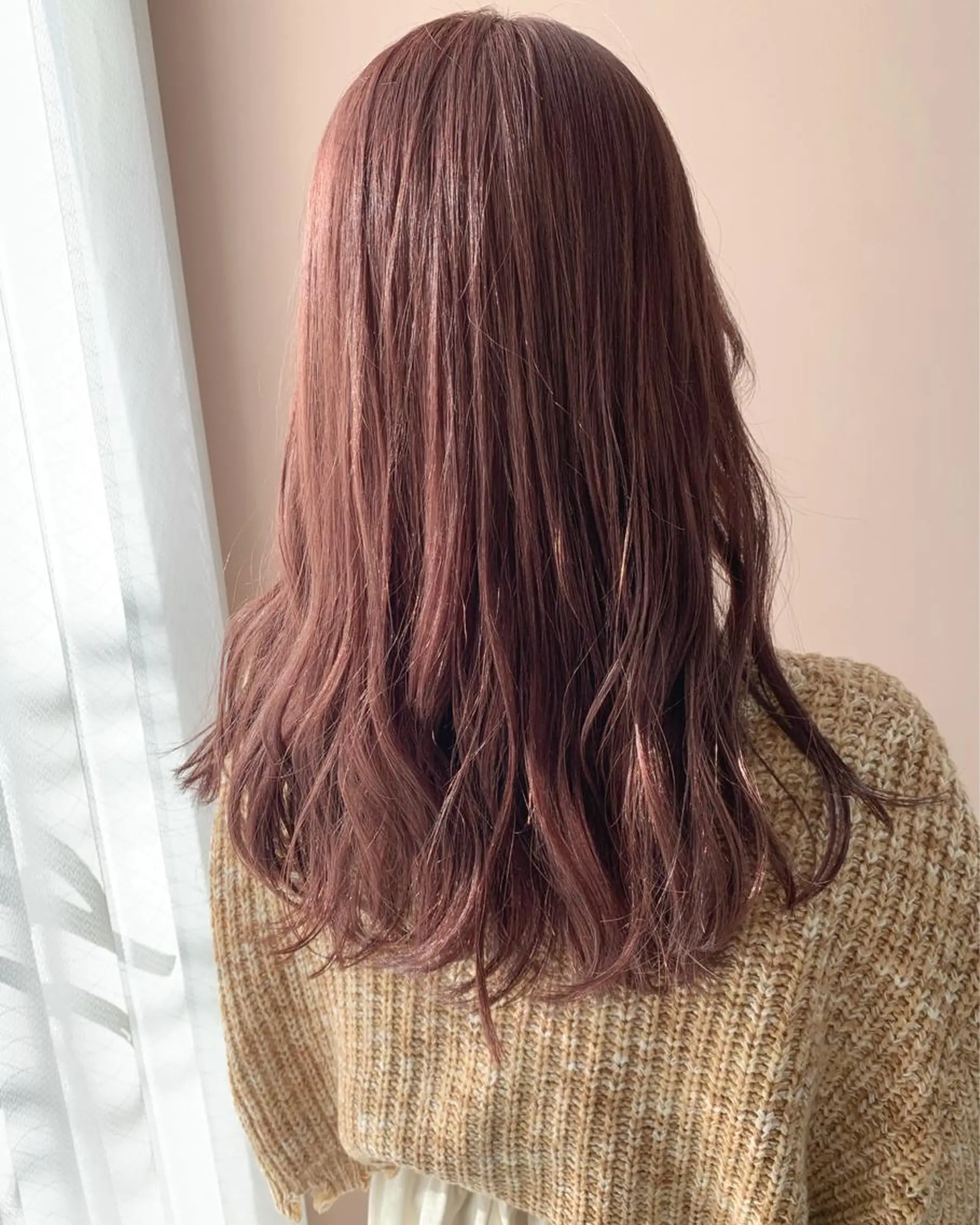 ロング カラー ベージュカラー ピンクカラー ピンクベージュ カット ヘアカラー トリートメント hub hair レイヤー/透明感のヘアスタイル