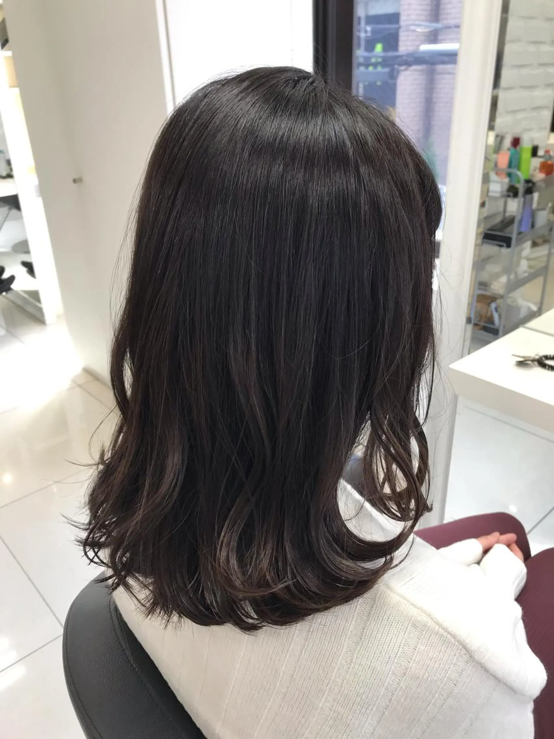 ミディアム カット トリートメント 暖色カラー🌹 中山由梨のヘアスタイル