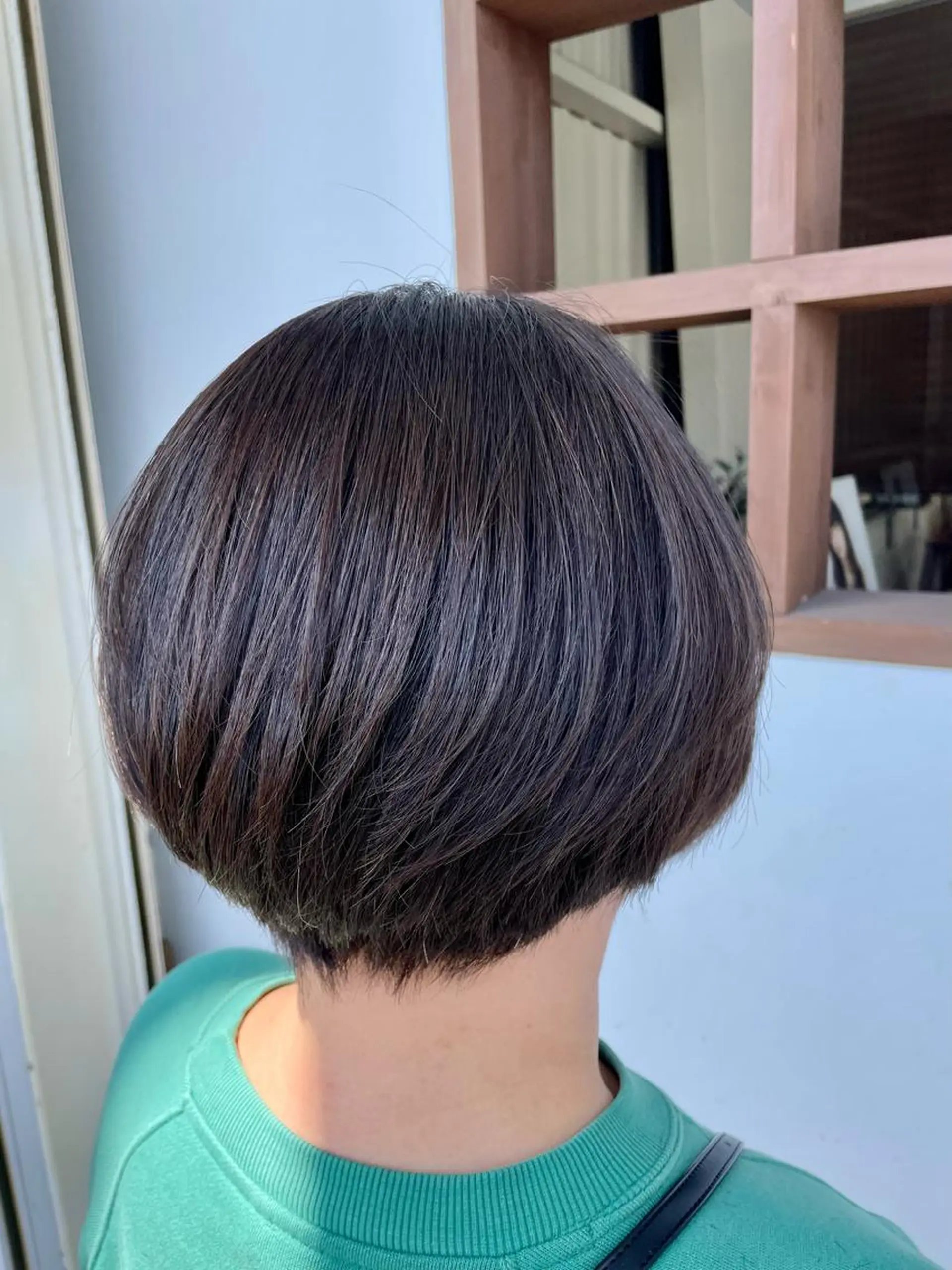 ショート ショートヘア 酸性ストレート 美容室 Jフィドルファドル所属・わきた かずなのヘアスタイル