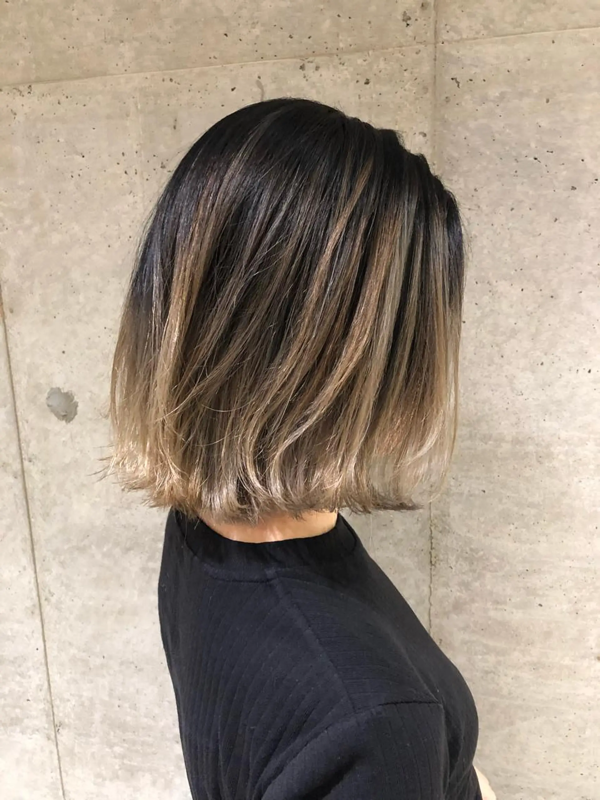 ミディアム モデル募集中✂︎ Happis ハピスのヘアスタイル