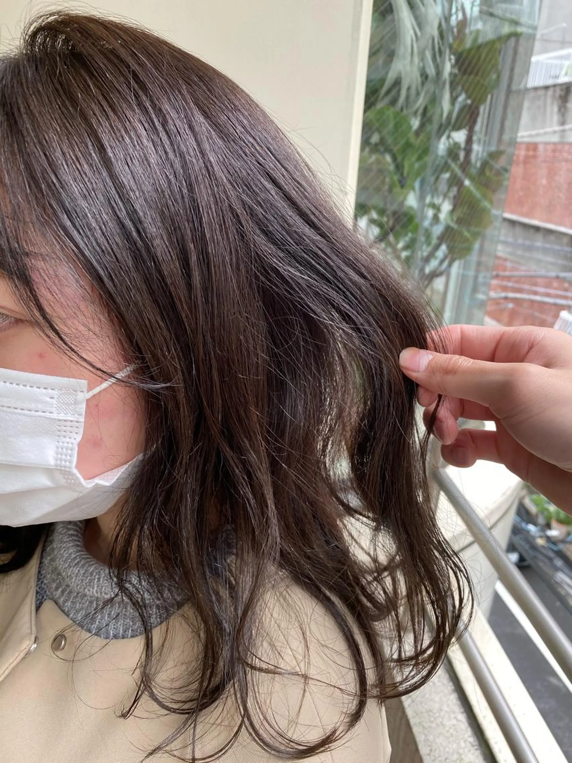 ミディアム カラー IVORY.所属・🟩くすみベージュ/ ショート/ボブ/大司のヘアスタイル