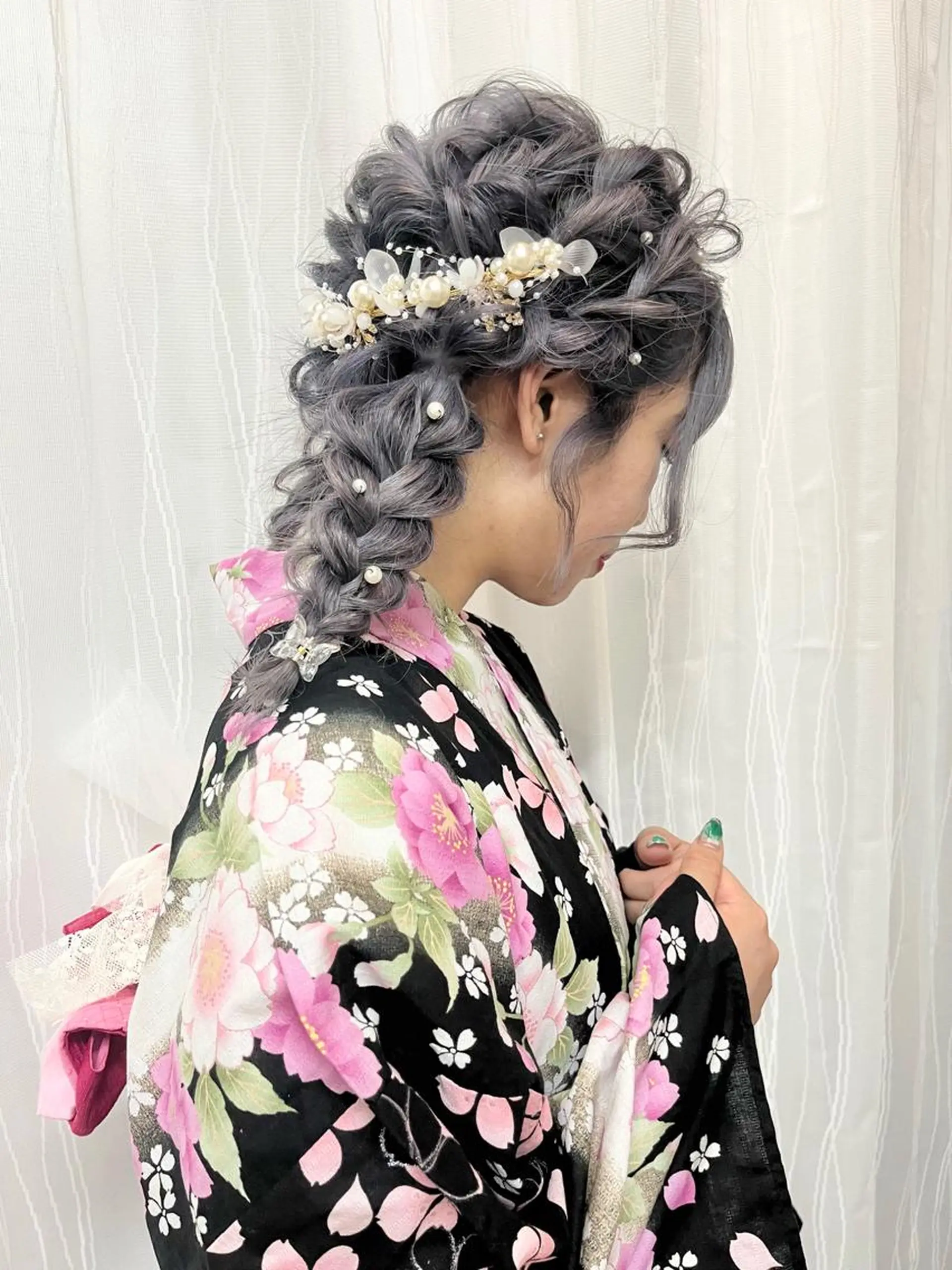 セミロング ヘアアレンジ 浴衣 🎀taro ブリーチなしカラーのヘアスタイル