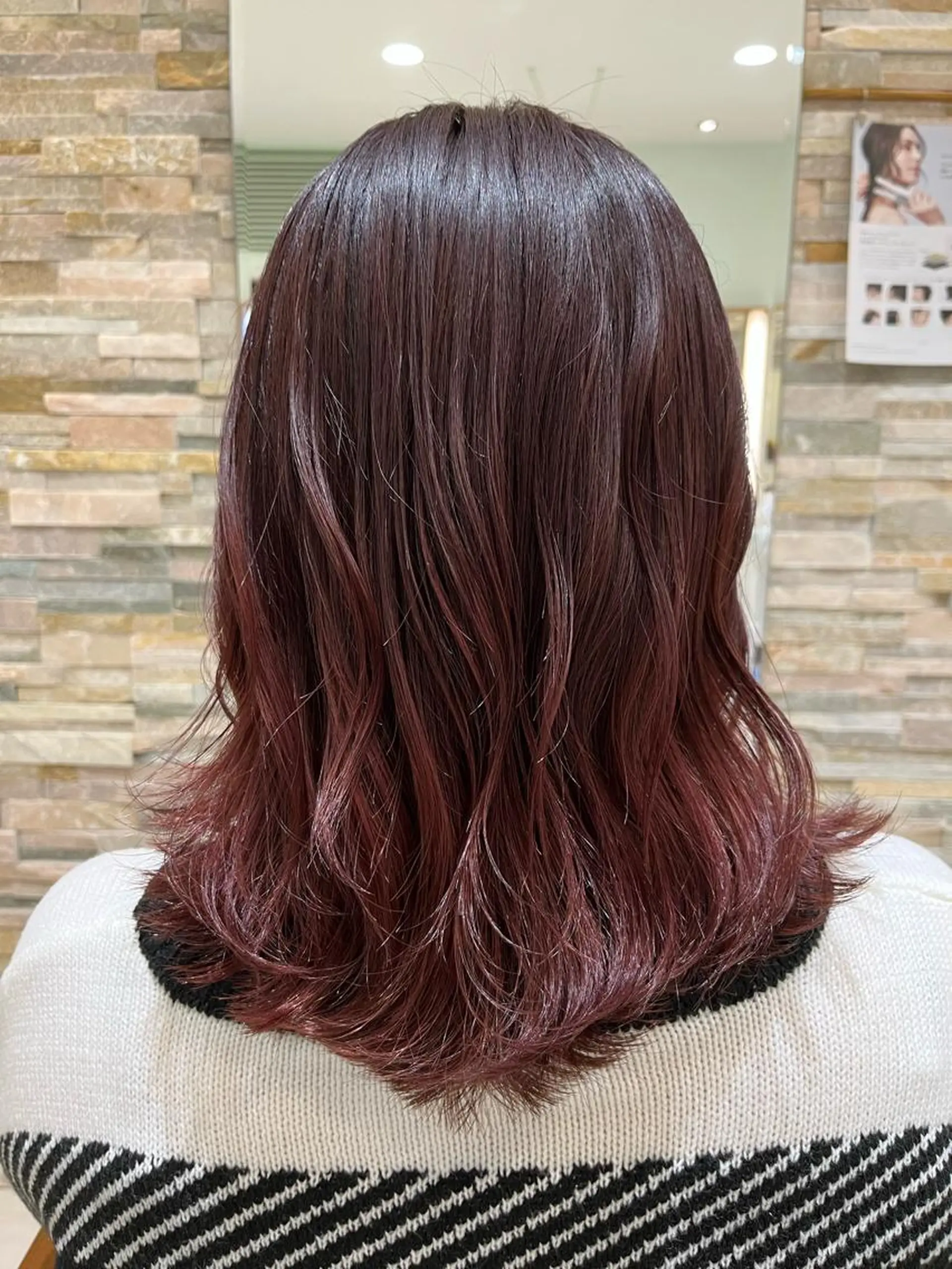 ミディアム カラー ブリーチ カシス 高橋友里亜 /フリーランスのヘアスタイル