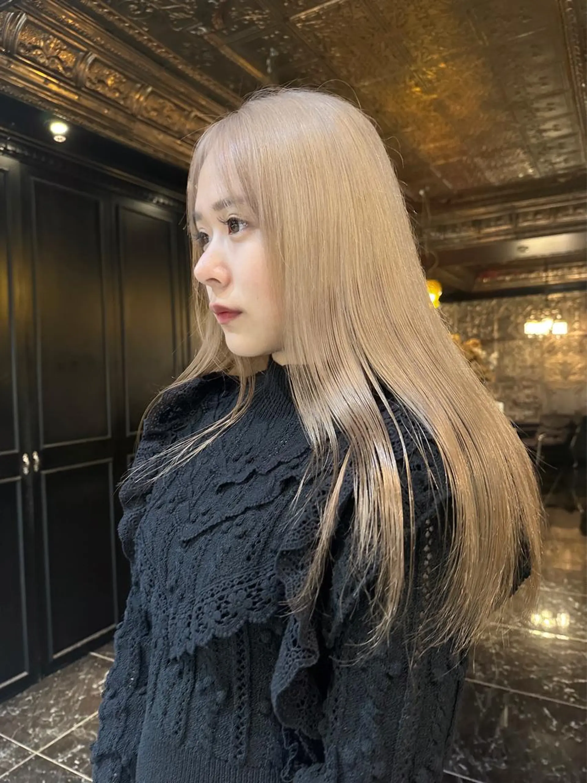 ロング カラー パーマ ヘアアレンジ カット ヘアカラー トリートメント レイヤー/ 透明感カラー/マドカのヘアスタイル