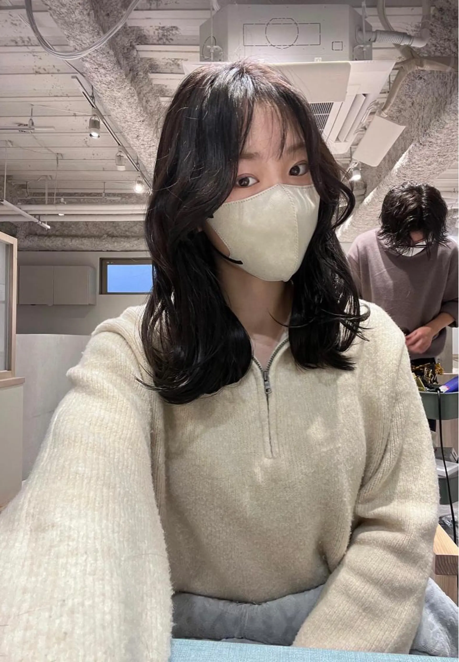 ロング 顔まわりレイヤー 髪質改善 韓国風ヘア レイヤーカット 縮毛矯正 髪質改善/美髪師/ 田邊翔伍のヘアスタイル