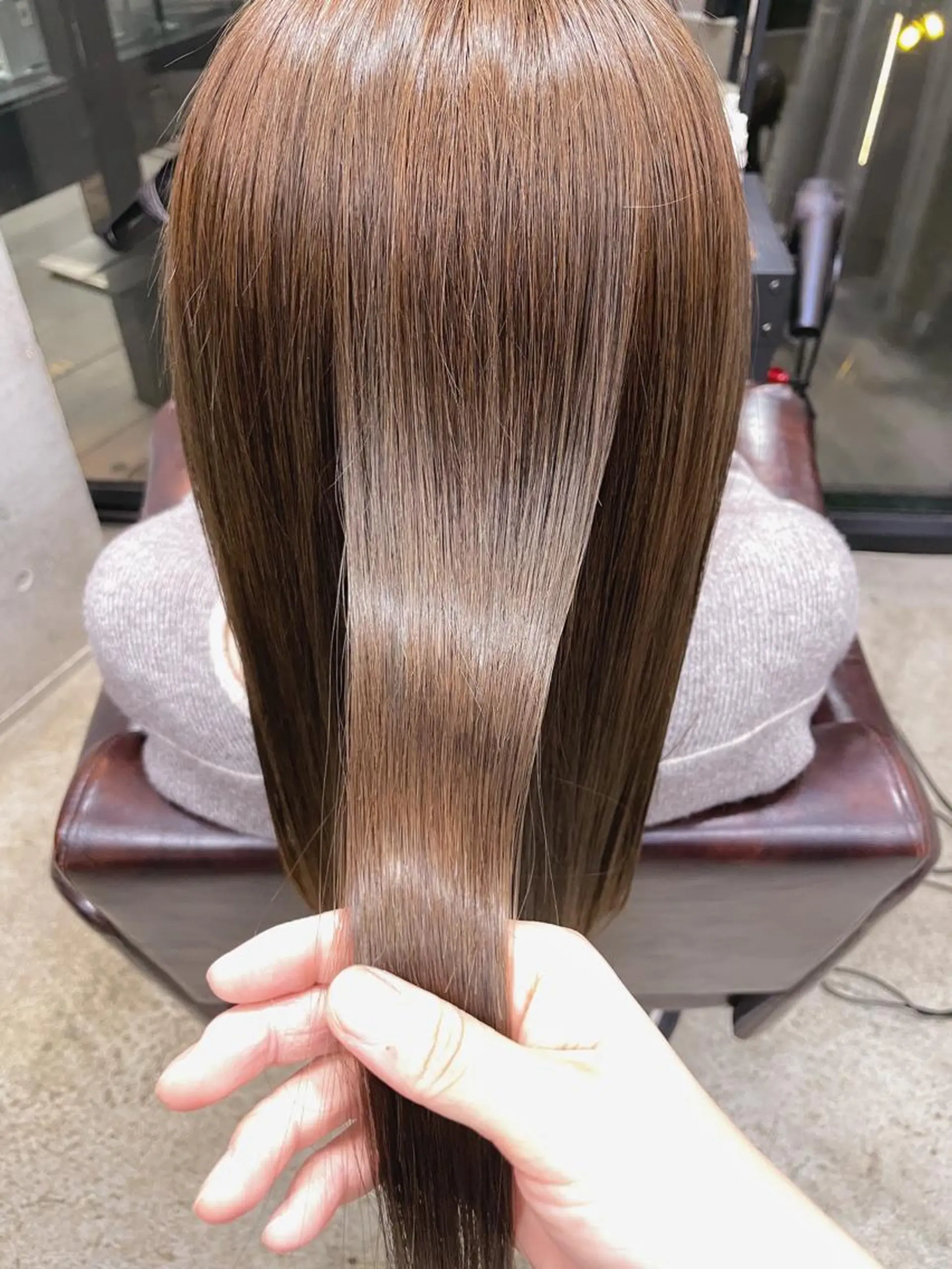 ロング カット ヘアカラー トリートメント 石上 沙也香のヘアスタイル