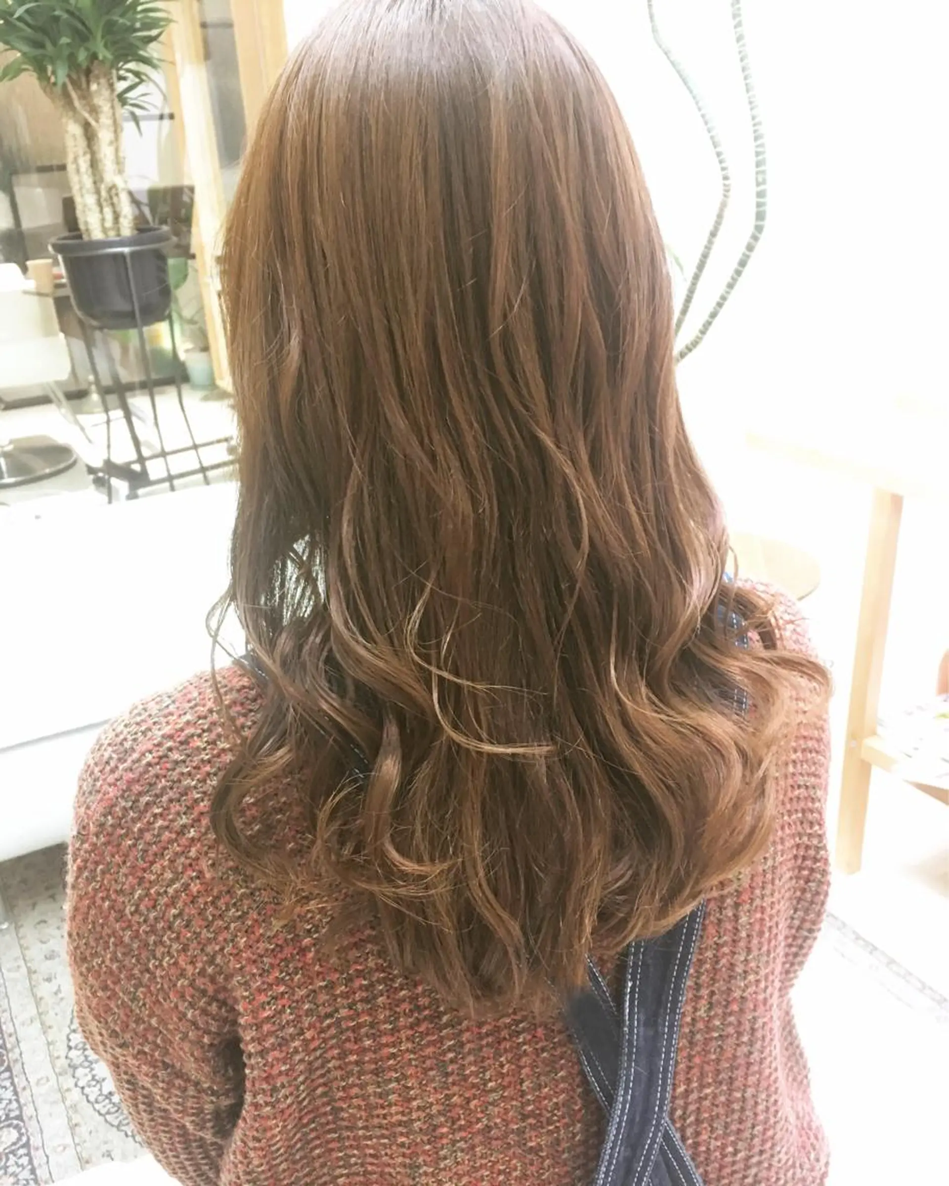 セミロング カラー カット ヘアカラー 安永 涼のヘアスタイル