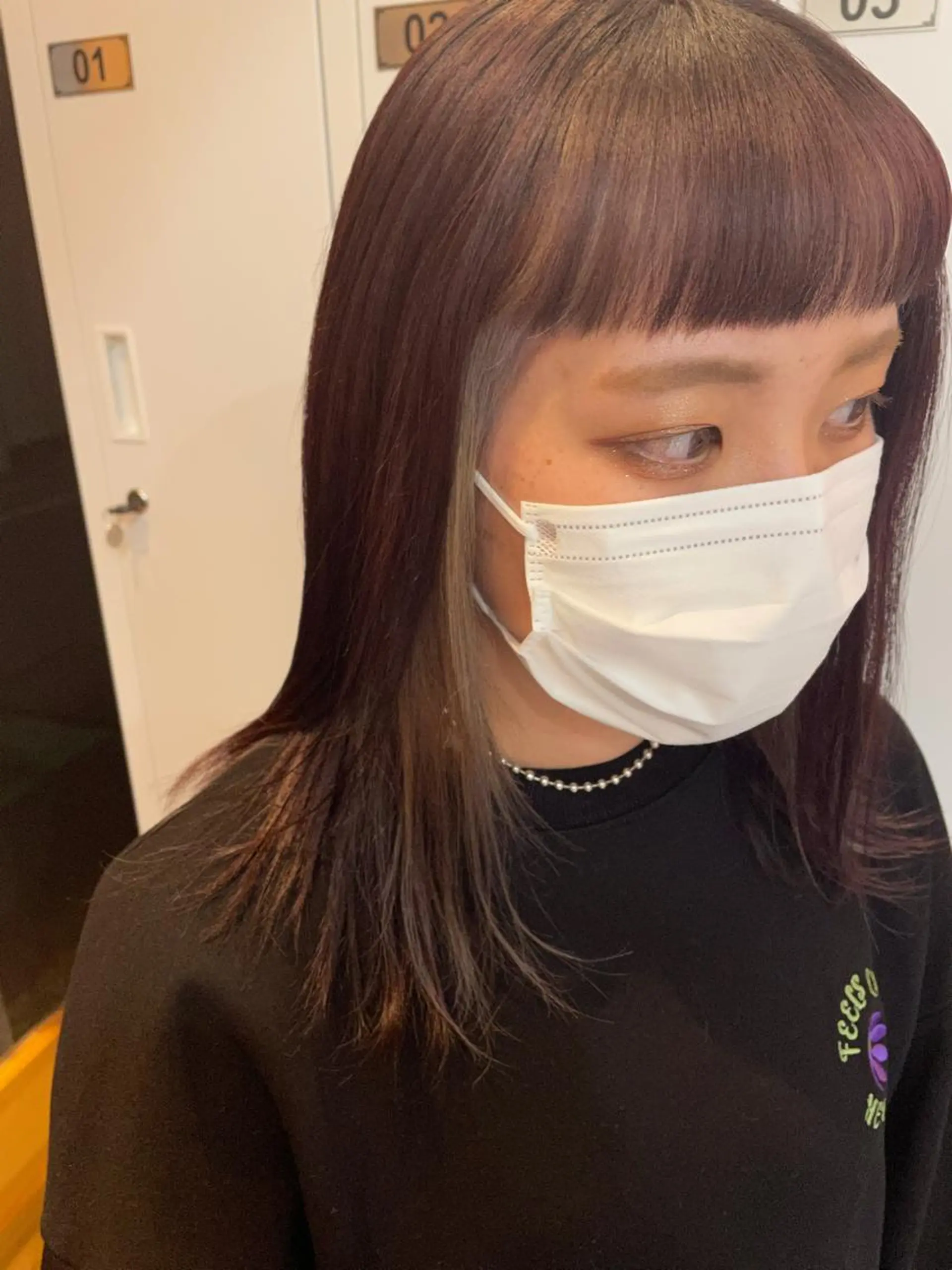 ミディアム カラー ミストバング ボルドーカラー フェイスフレーミング シルバー ホワイトシルバー ヘアカラー 中目黒🌼 🌼ハナのヘアスタイル