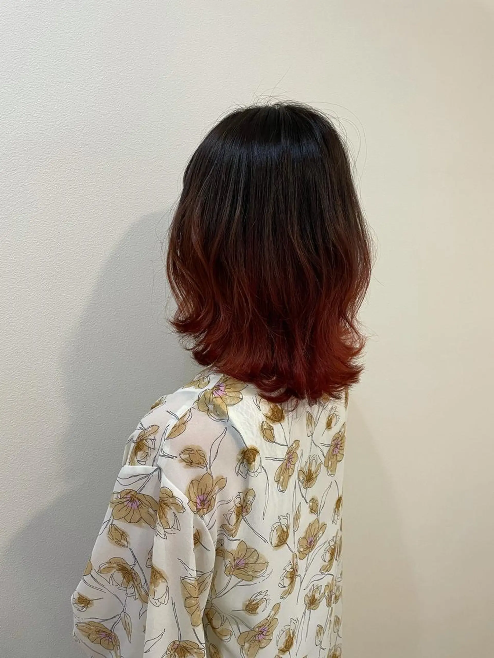 ミディアム カラー カット ヘアカラー トリートメント 青山 早希🐾のヘアスタイル