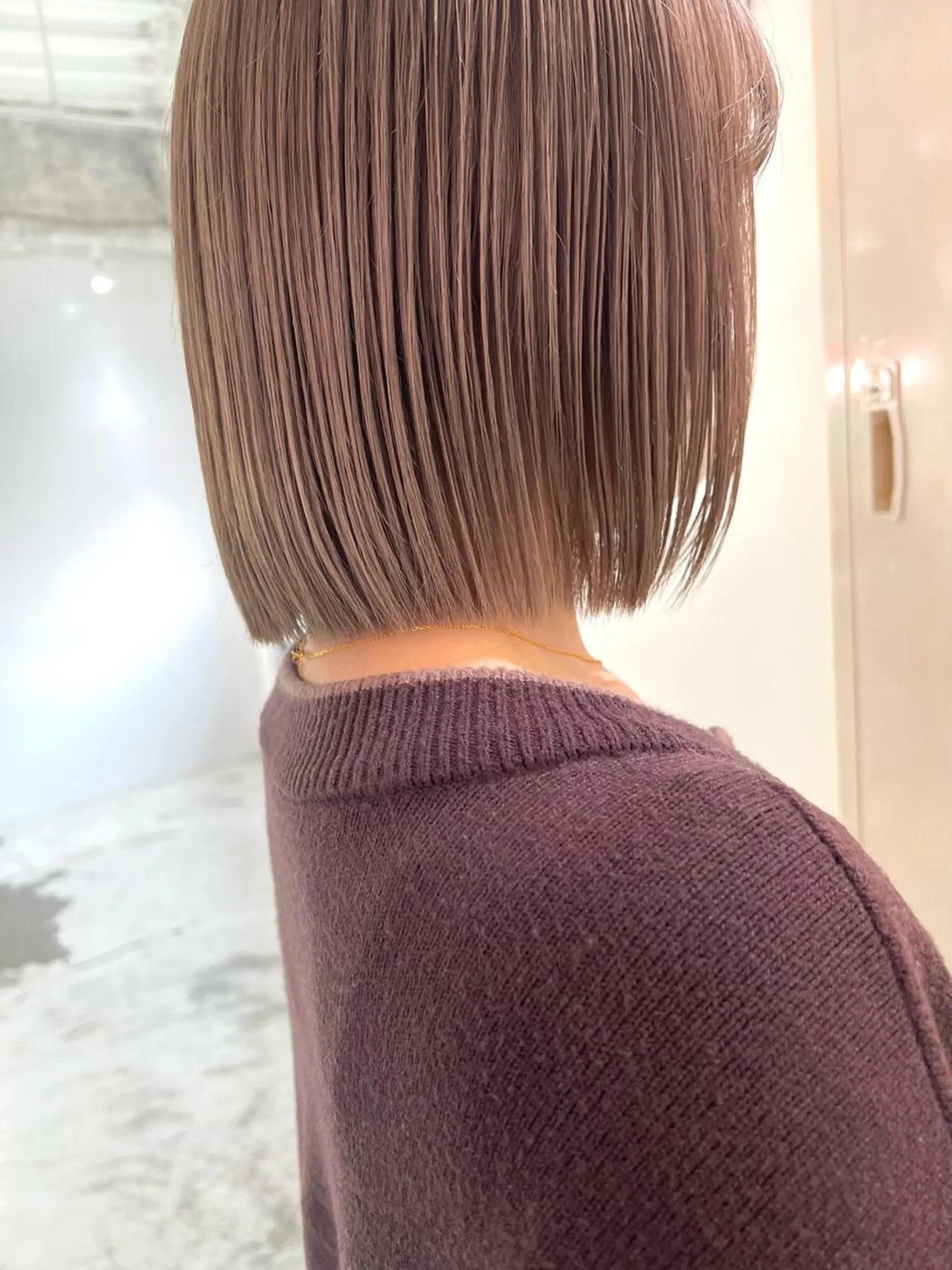 ショート カラー ヘアアレンジ 🧨ブリーチー×ボブ レイヤー💎じゅえるのヘアスタイル