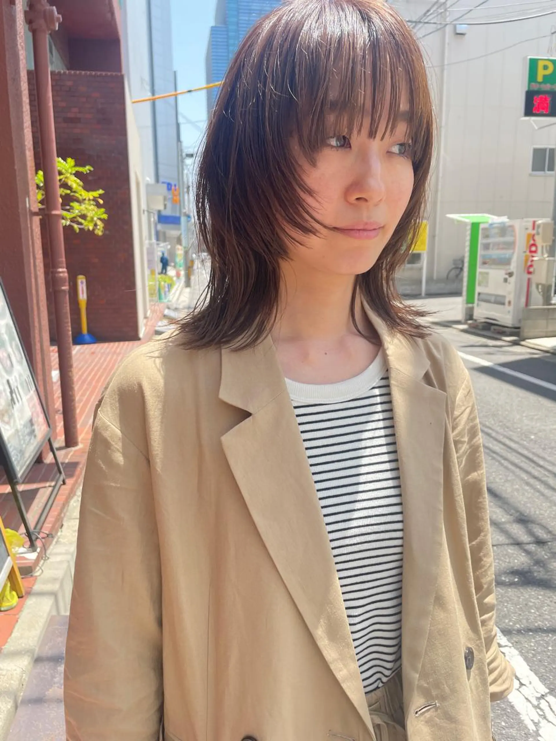 セミロング レイヤーカット カット ヘアカラー トリートメント さの あやねのヘアスタイル