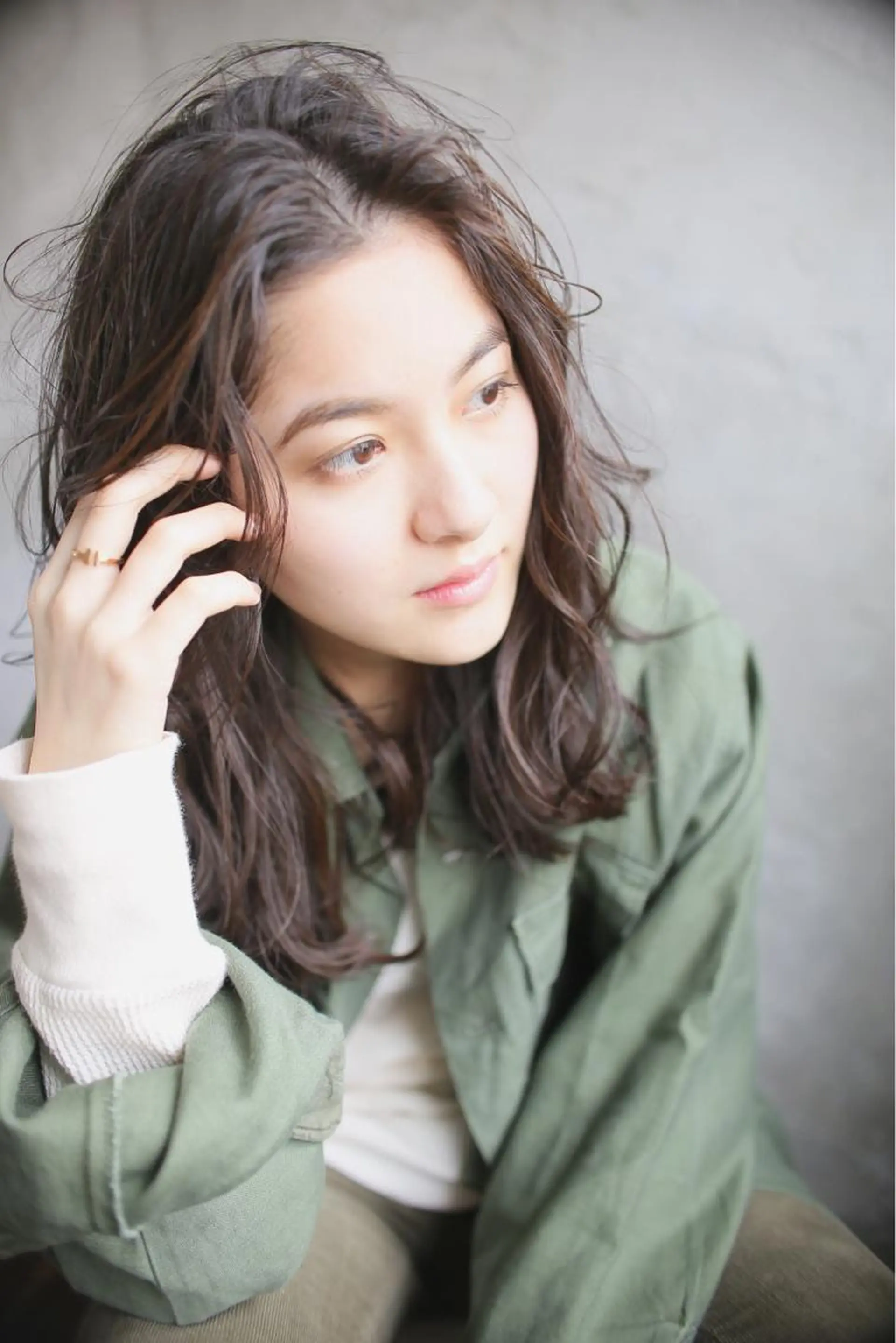 ミディアム ミディアムパーマ 🧼柴田 健太郎🧼のヘアスタイル