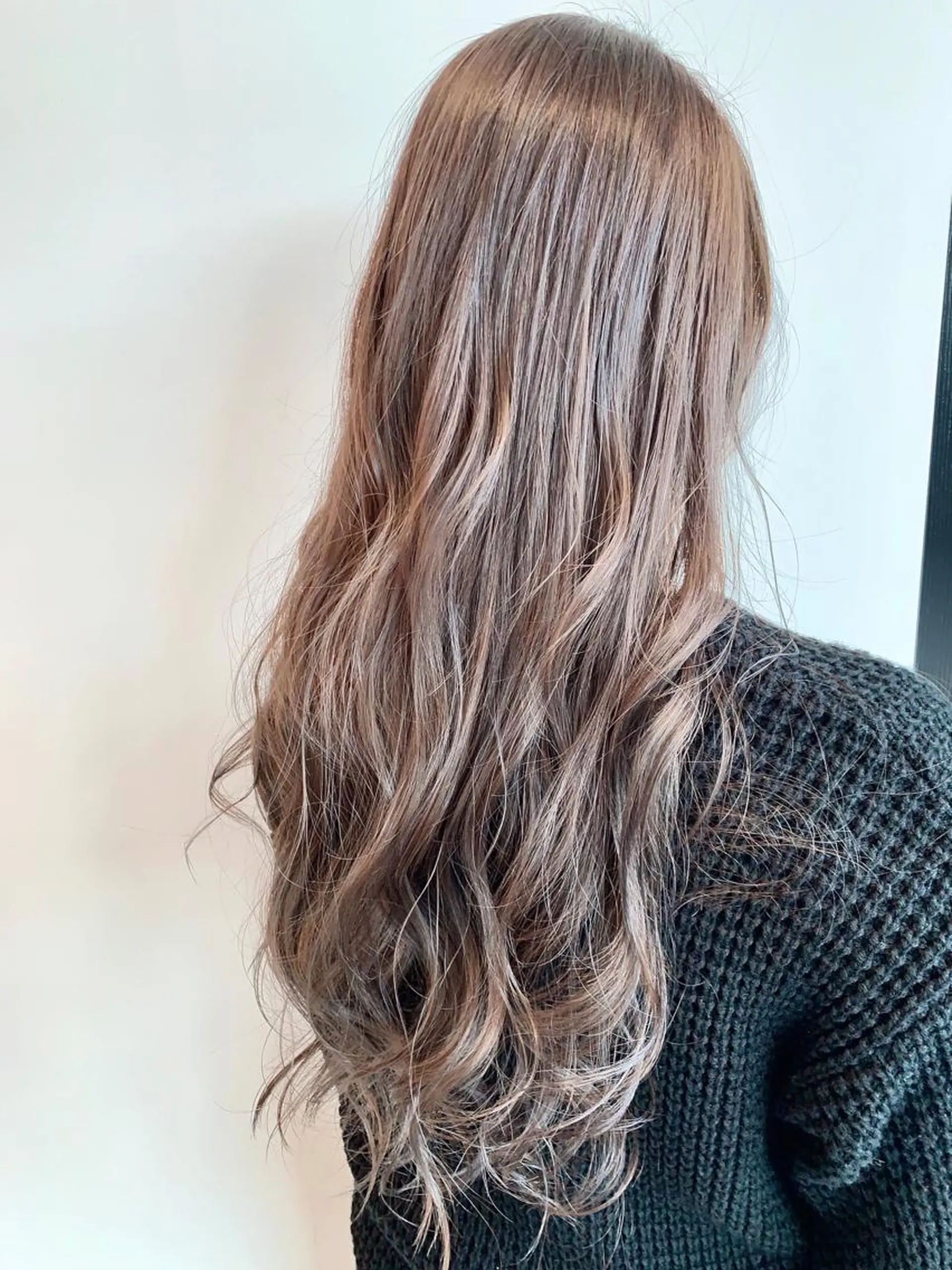 ロング カラー 透明感カラー ハイライトカラー ハイライト Silk-lei【銀座店】所属・銀座/美髪縮毛矯正 /髪質改善/山本翔華のヘアスタイル