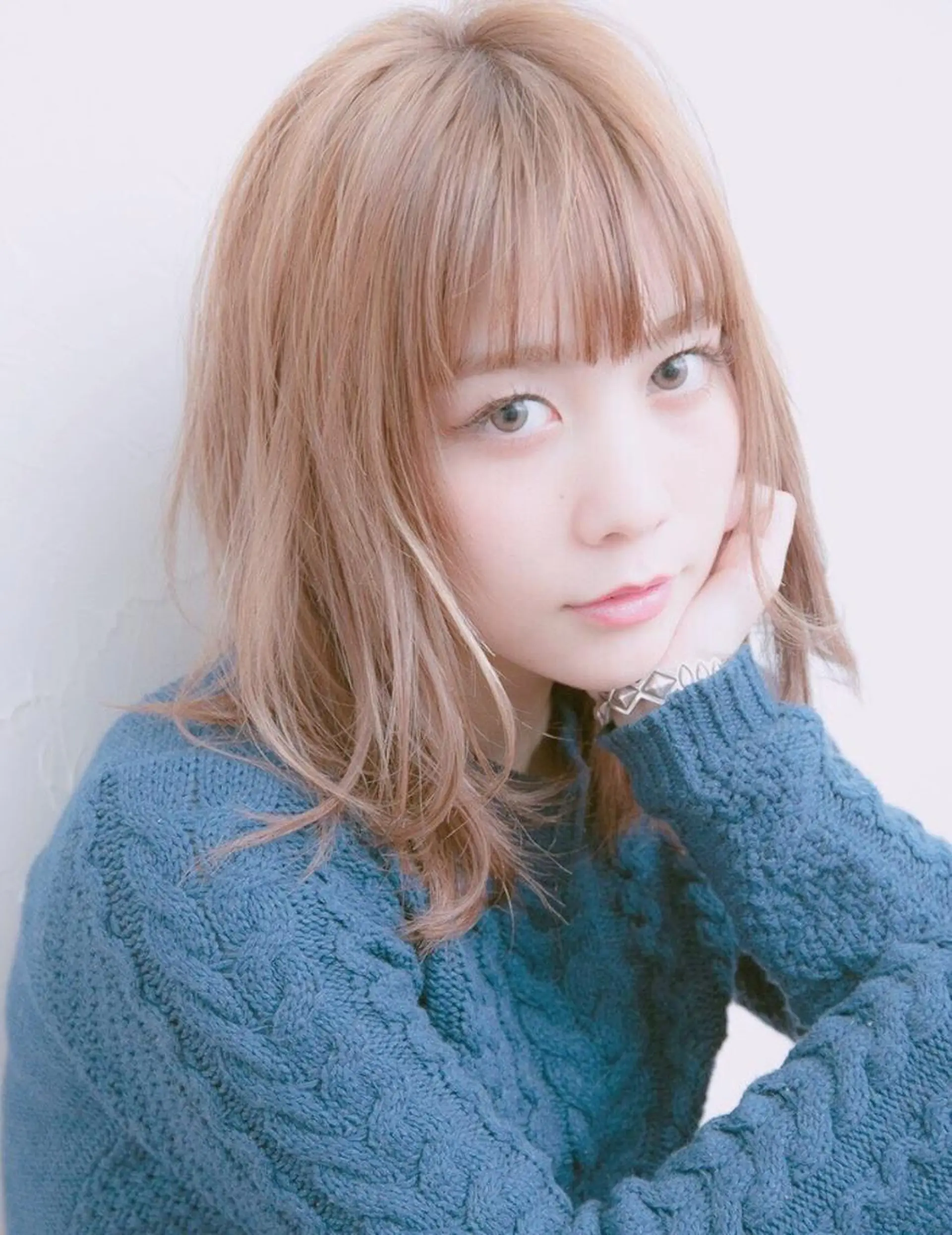 セミロング カラー カット ai 浅草橋のヘアスタイル