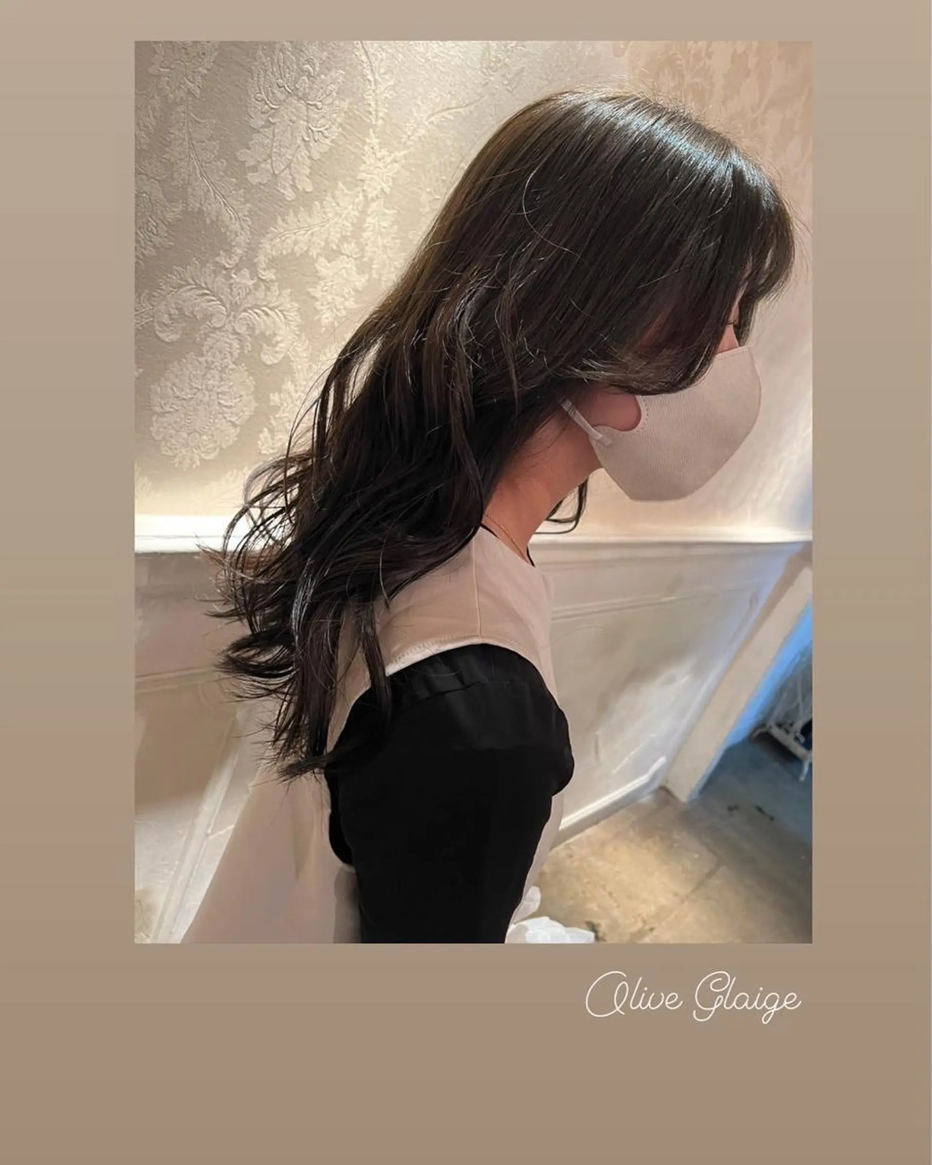 セミロング カラー グレージュ オリーブグレージュ オリーブグレー カット ヘアカラー トリートメント ハイライト/インナー /ブリーチ/レイヤーのヘアスタイル