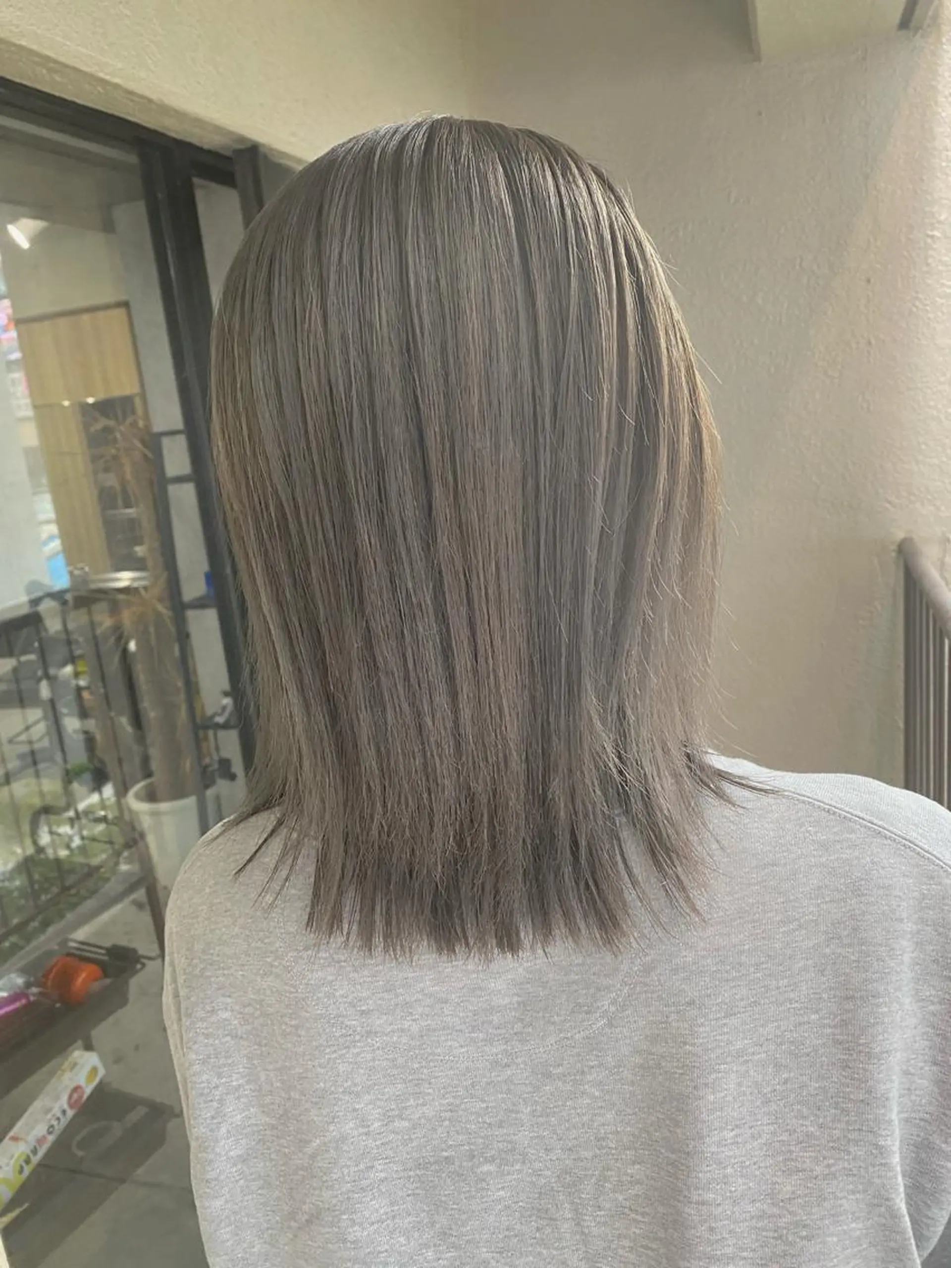 ミディアム カラー Liberte  渋谷所属・レイヤー/メンズ 手塚奨のヘアスタイル