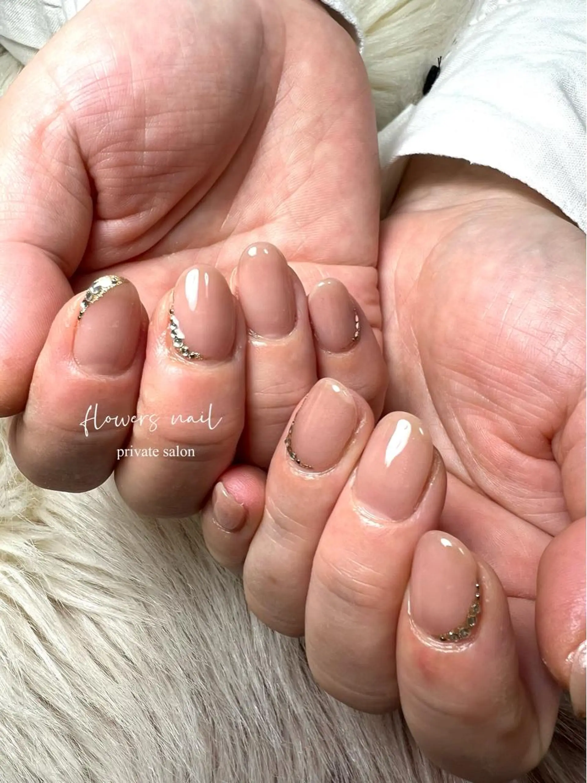 ネイル ジェルネイル 持ち込み オフィスネイル パラジェル シンプルネイル flowers nailのネイルデザイン