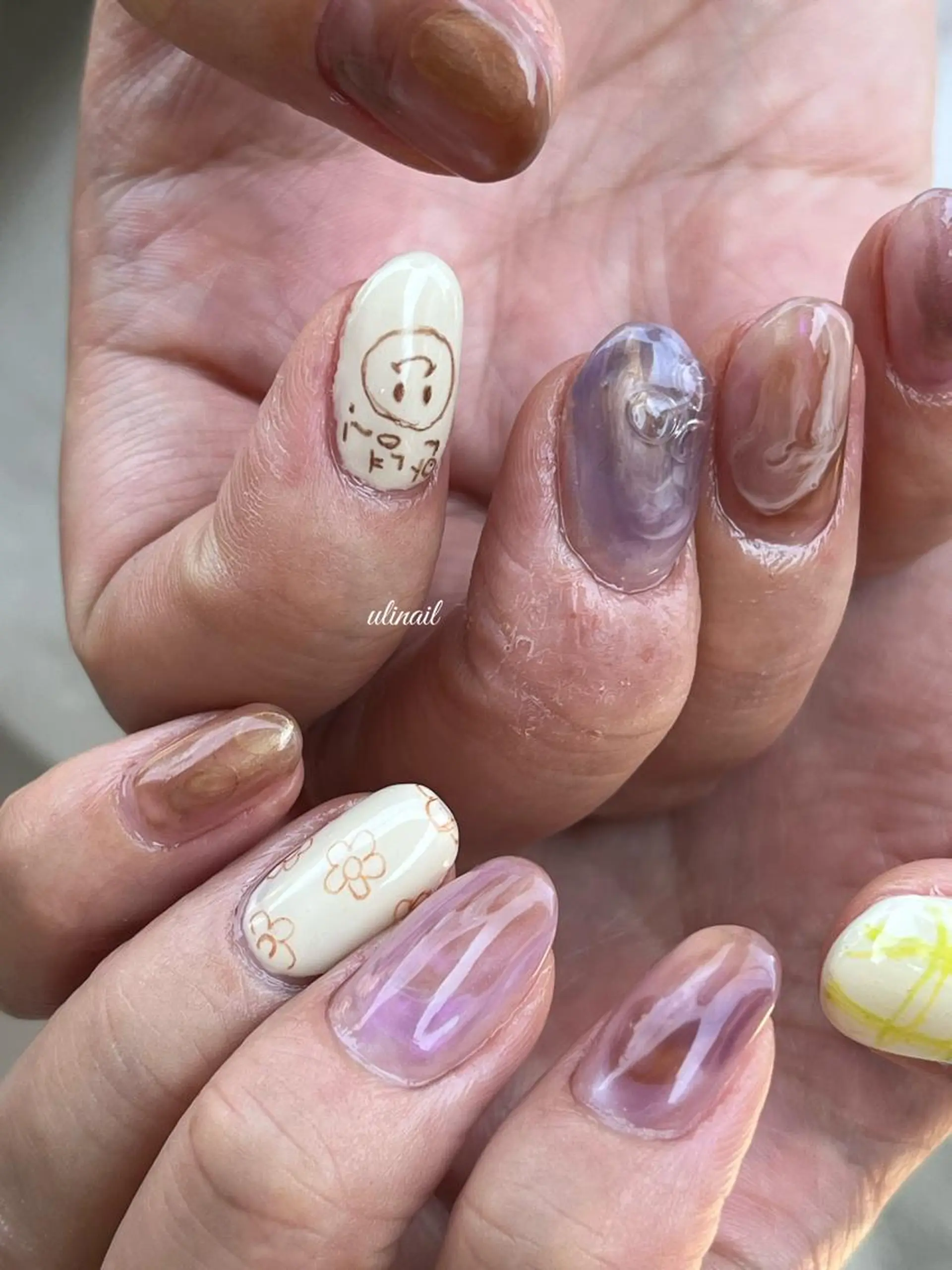 ネイル ハンドネイル ulinail （ウリネイル）のネイルデザイン