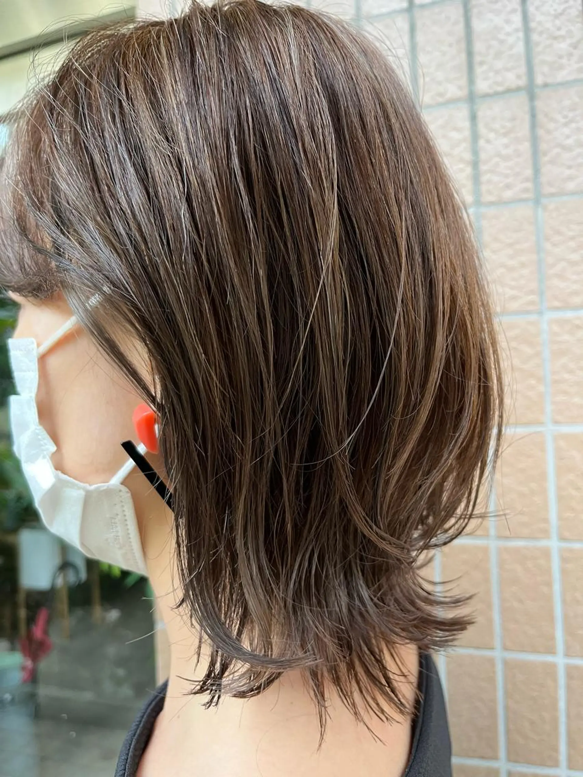 ミディアム カット ヘアカラー 河野 智亜紀のヘアスタイル