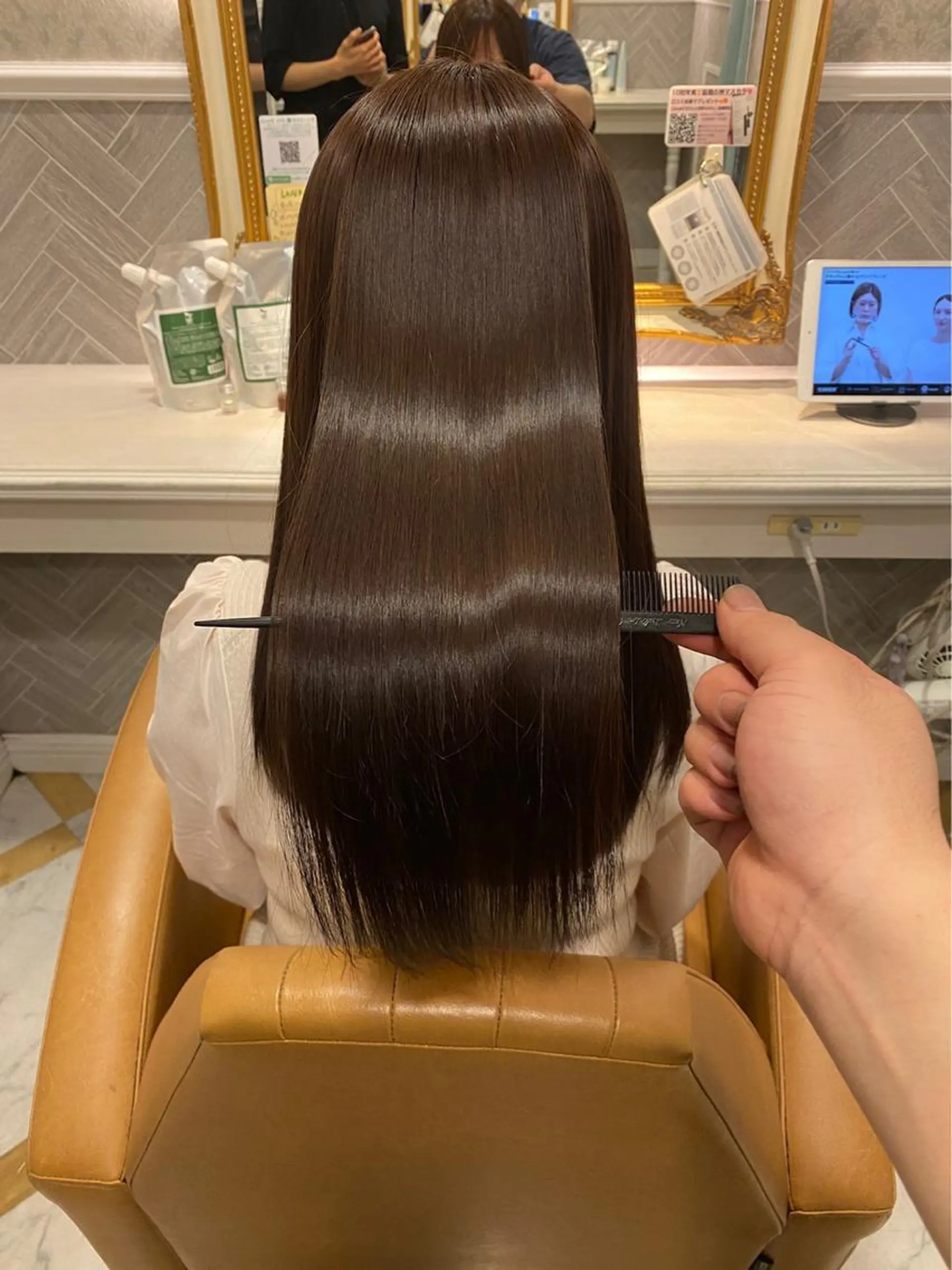 ロング 縮毛矯正 ✨髪質改善/レイヤー ✨川合佑哉のヘアスタイル
