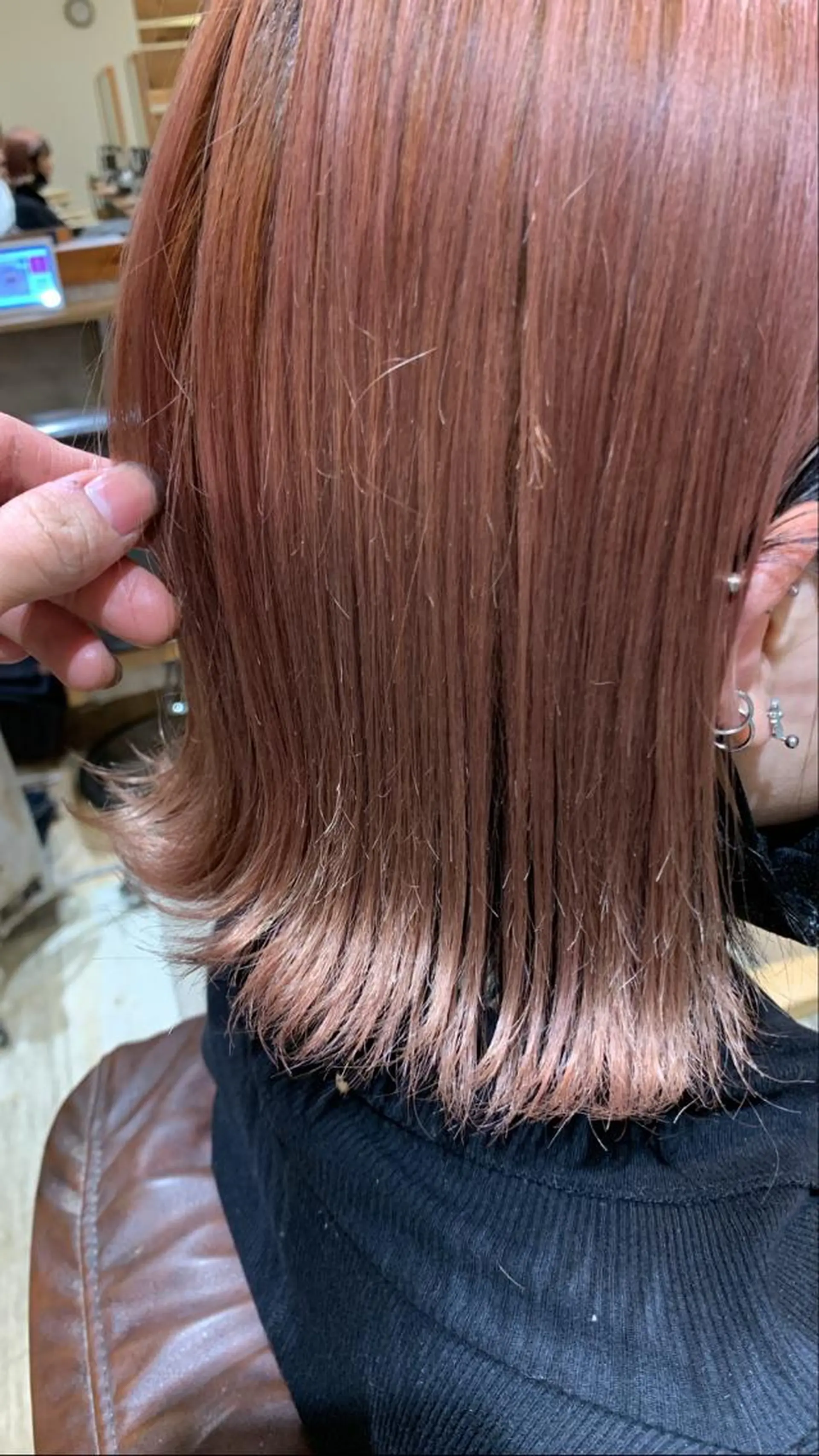 ショート カラー ヘアアレンジ メンズ ショートボブ メンズバレイヤージュ メンズブリーチ メンズハイライト メンズハイトーン 🌈難波🌈ベージュ カラー【ヒロム】のヘアスタイル