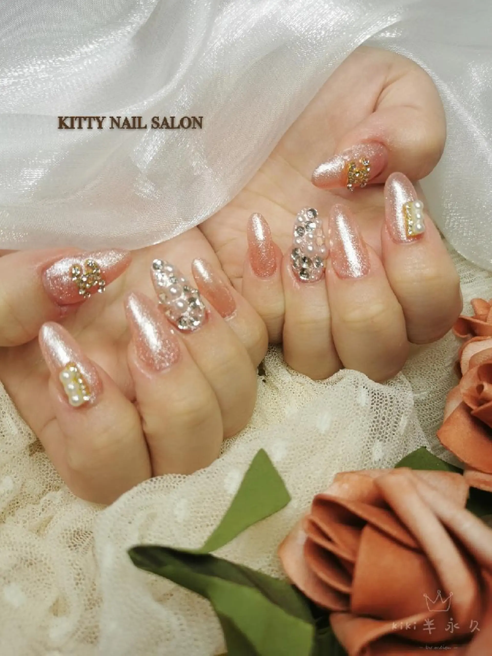 ネイル ストーンネイル ハンドネイル kitty nail salonのネイルデザイン