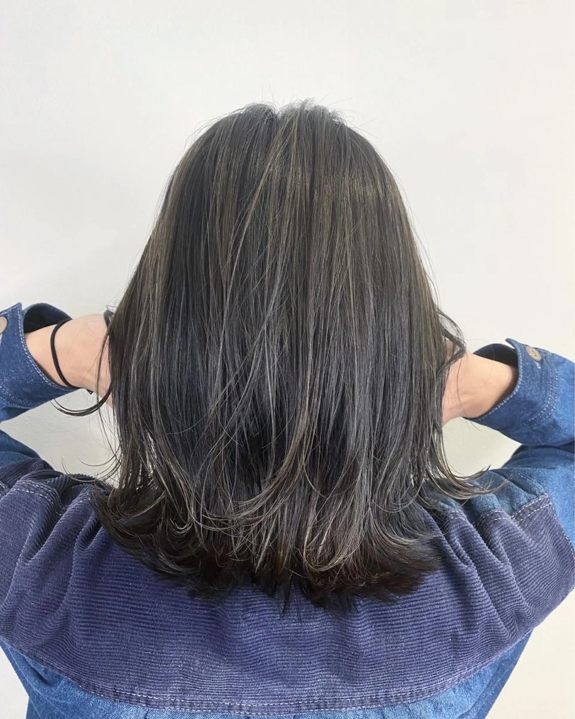 ミディアム カット トリートメント _WHITE 喜多村天斗のヘアスタイル