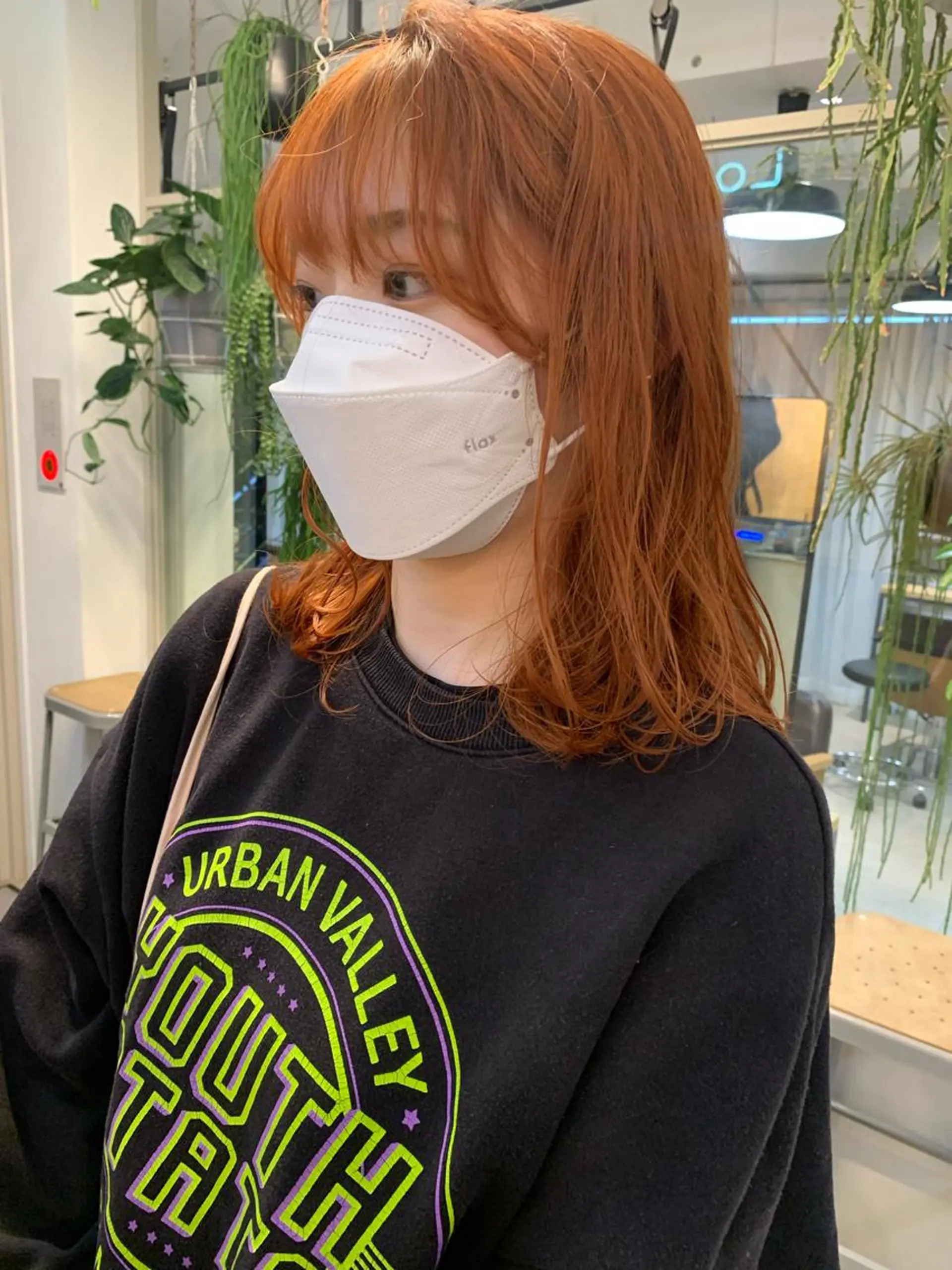 セミロング ヘアカラー 小顔レイヤー×コンパ クトボブ/林隆平のヘアスタイル