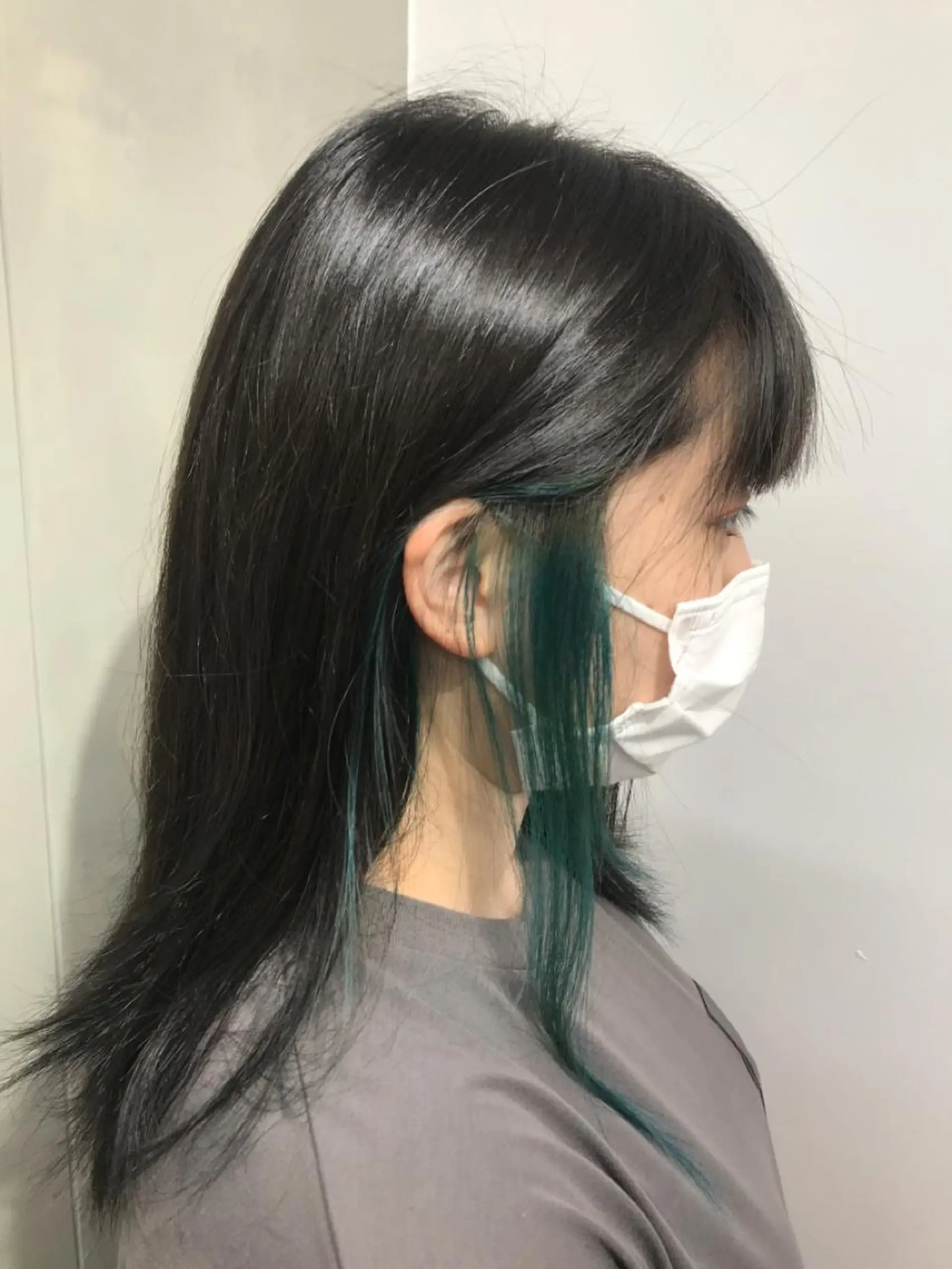 ミディアム カラー ブリーチ ダブルカラー イヤリングカラー インナーカラー ショート/グレージュ 鈴木春樹のヘアスタイル