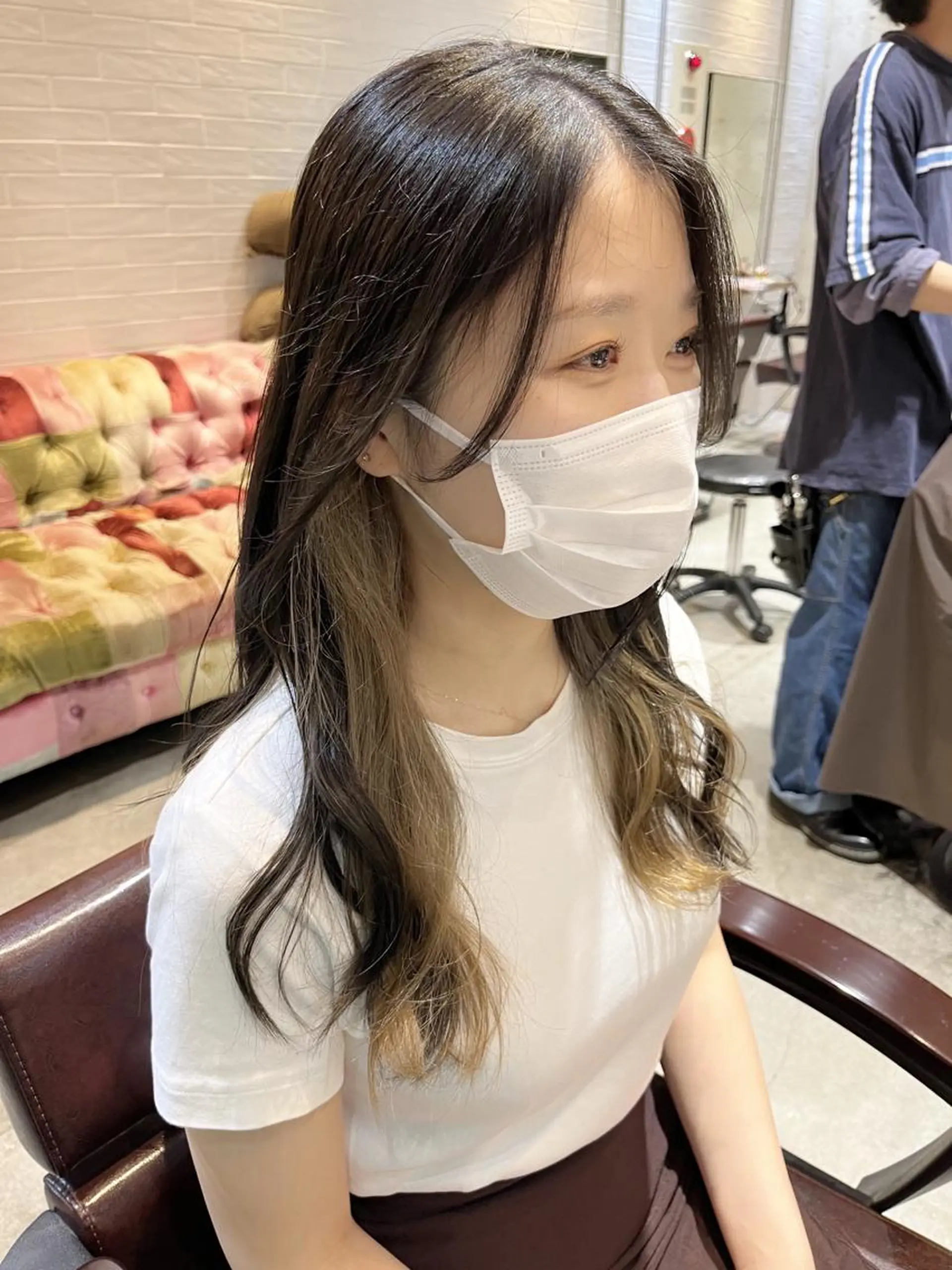 セミロング カラー 🦩透明感カラー🦩 makoのヘアスタイル