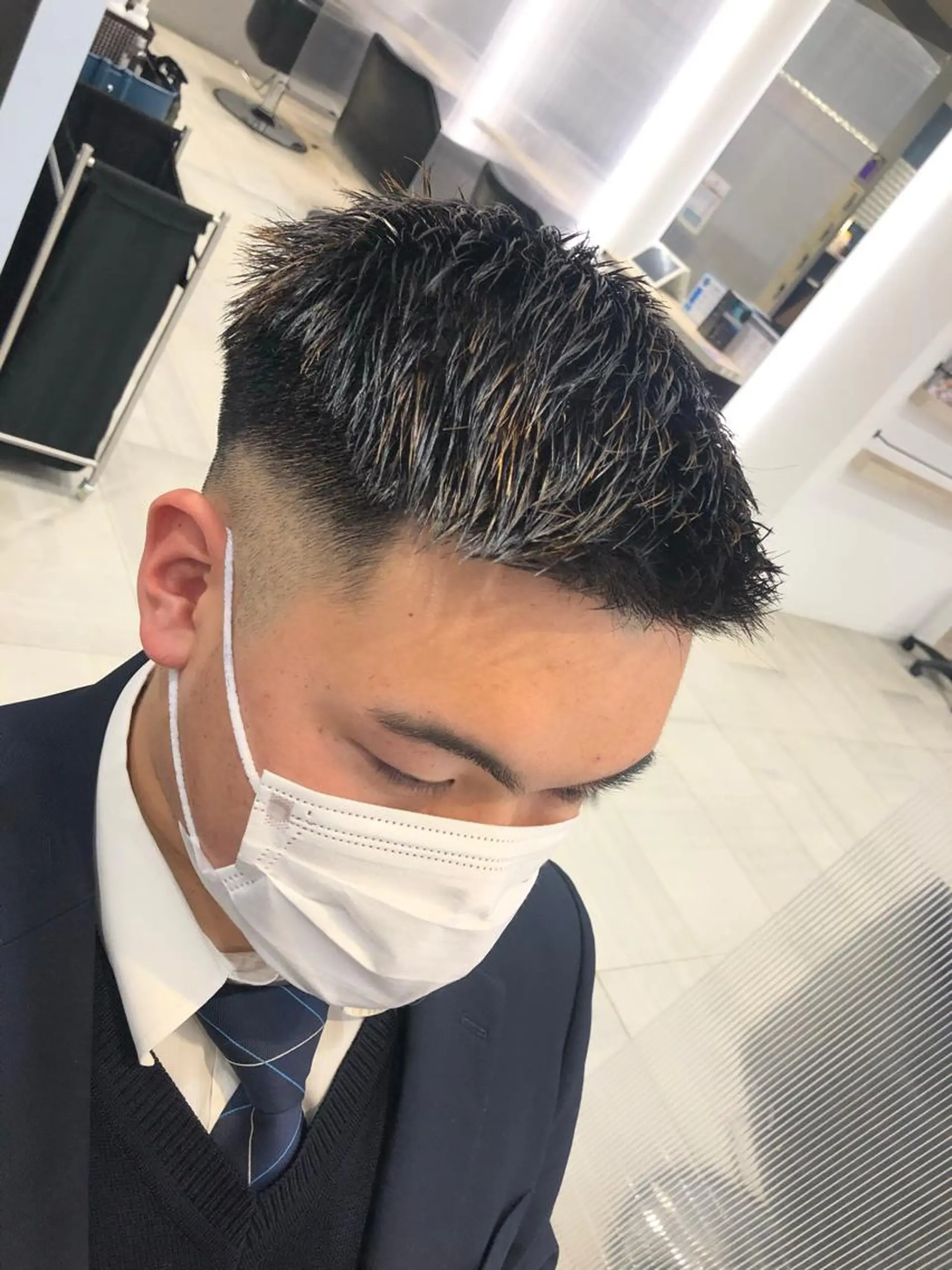 ショート カラー ハイライトカラー ハイライト カット 金森 斗夢のヘアスタイル