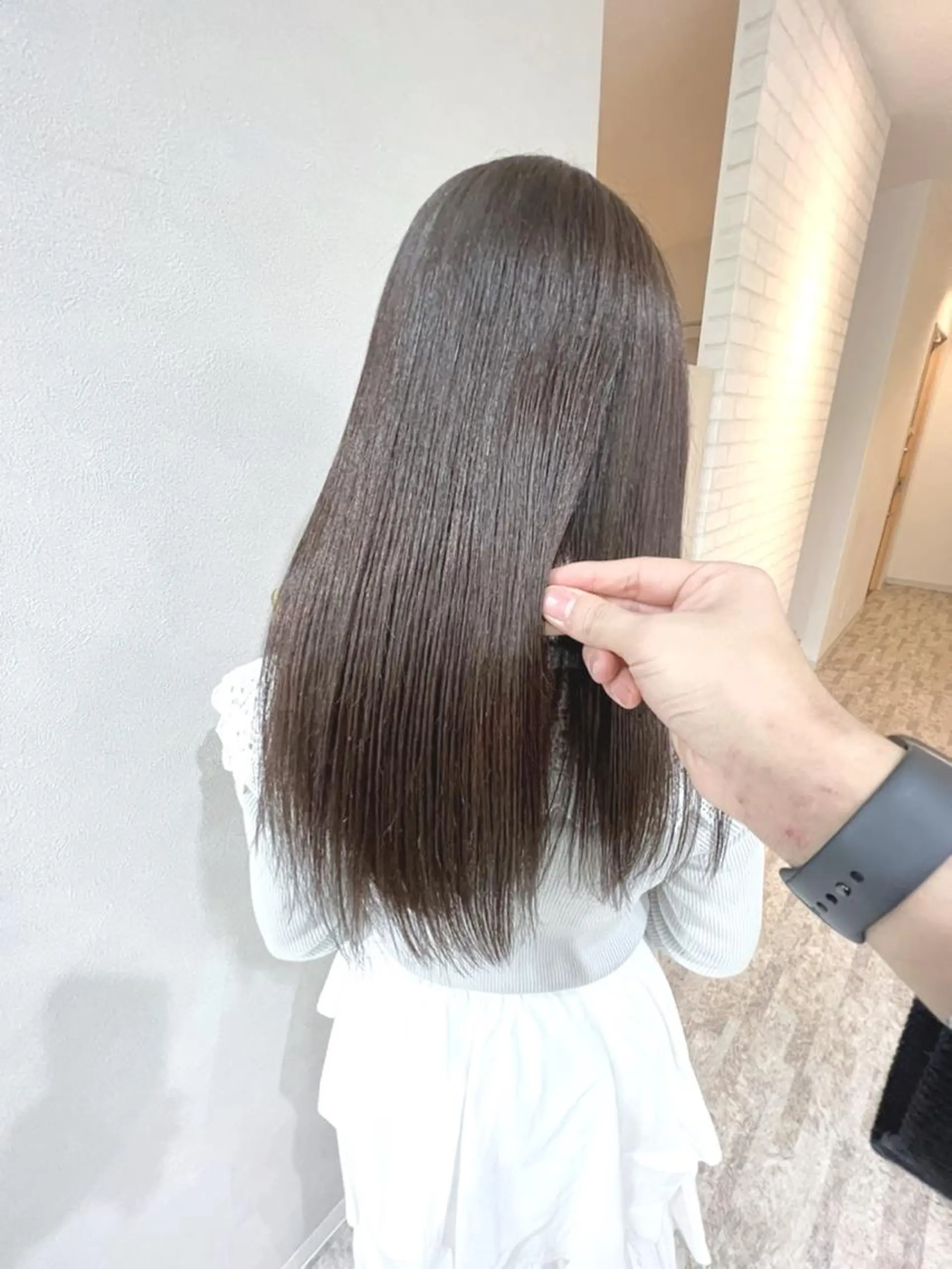 ロング カラー 髪質改善 貸切サロンのヘアスタイル