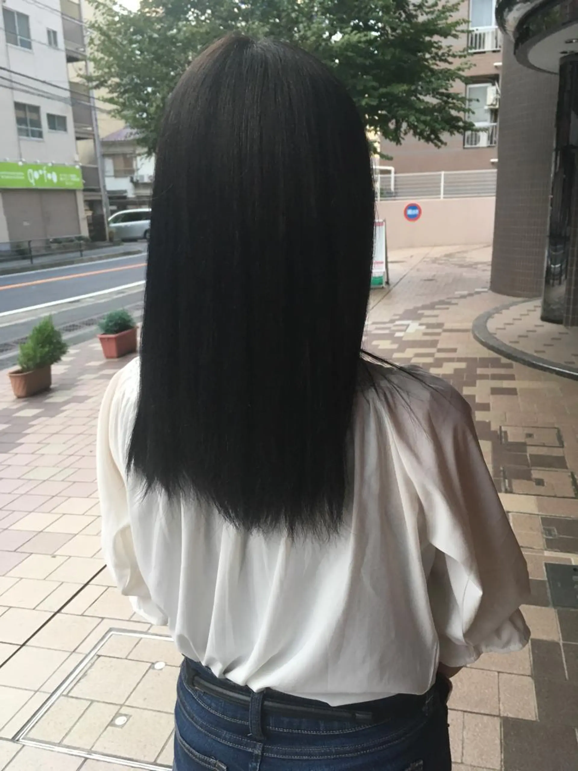 ロング カラー ブルーカラー ヘアカラー 桜田 修未のヘアスタイル