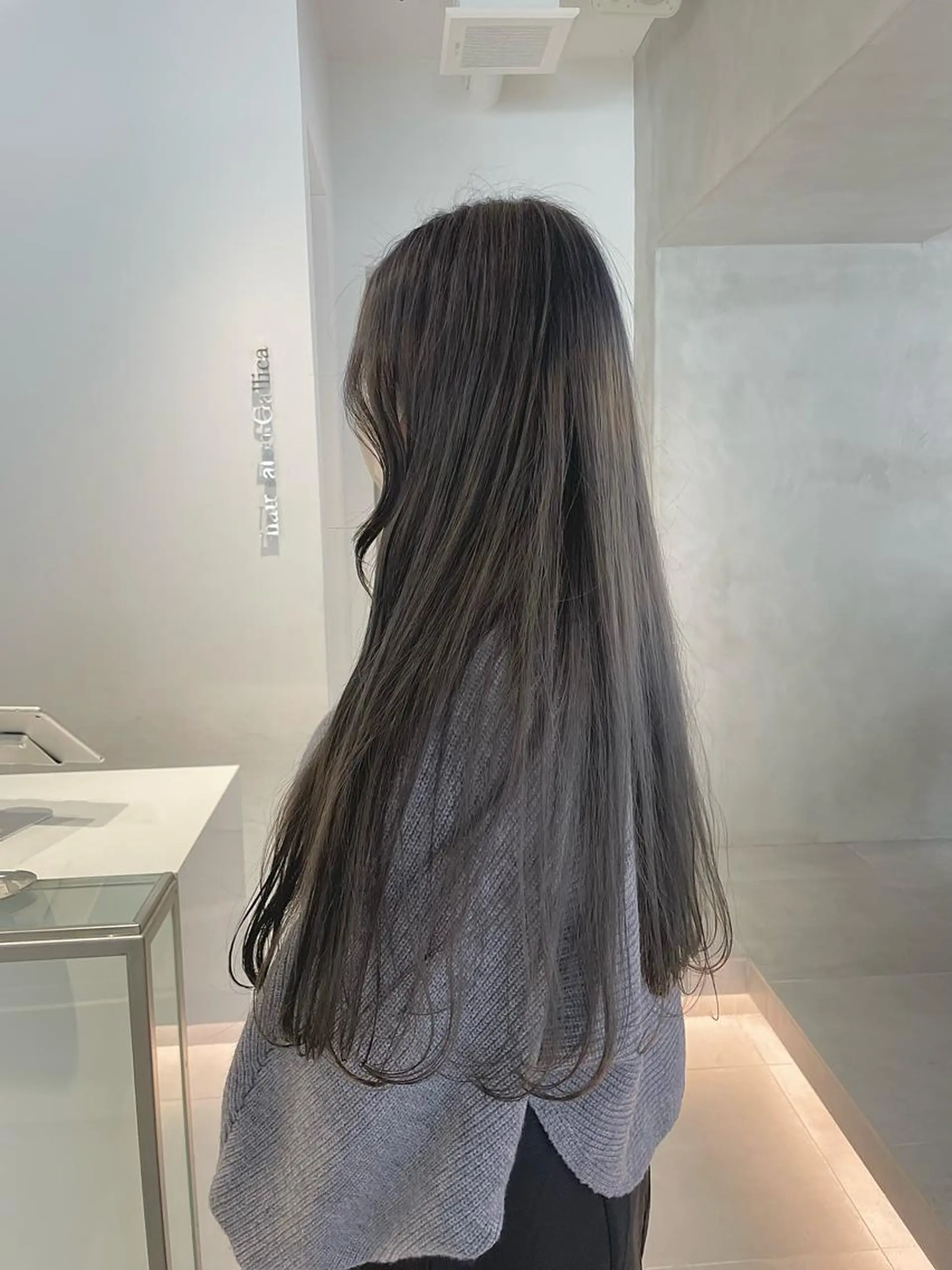 ロング カラー ヘアカラー トリートメント ヘッドスパ ヘアセット 🪞韓国透けhair 🪞honokaのヘアスタイル