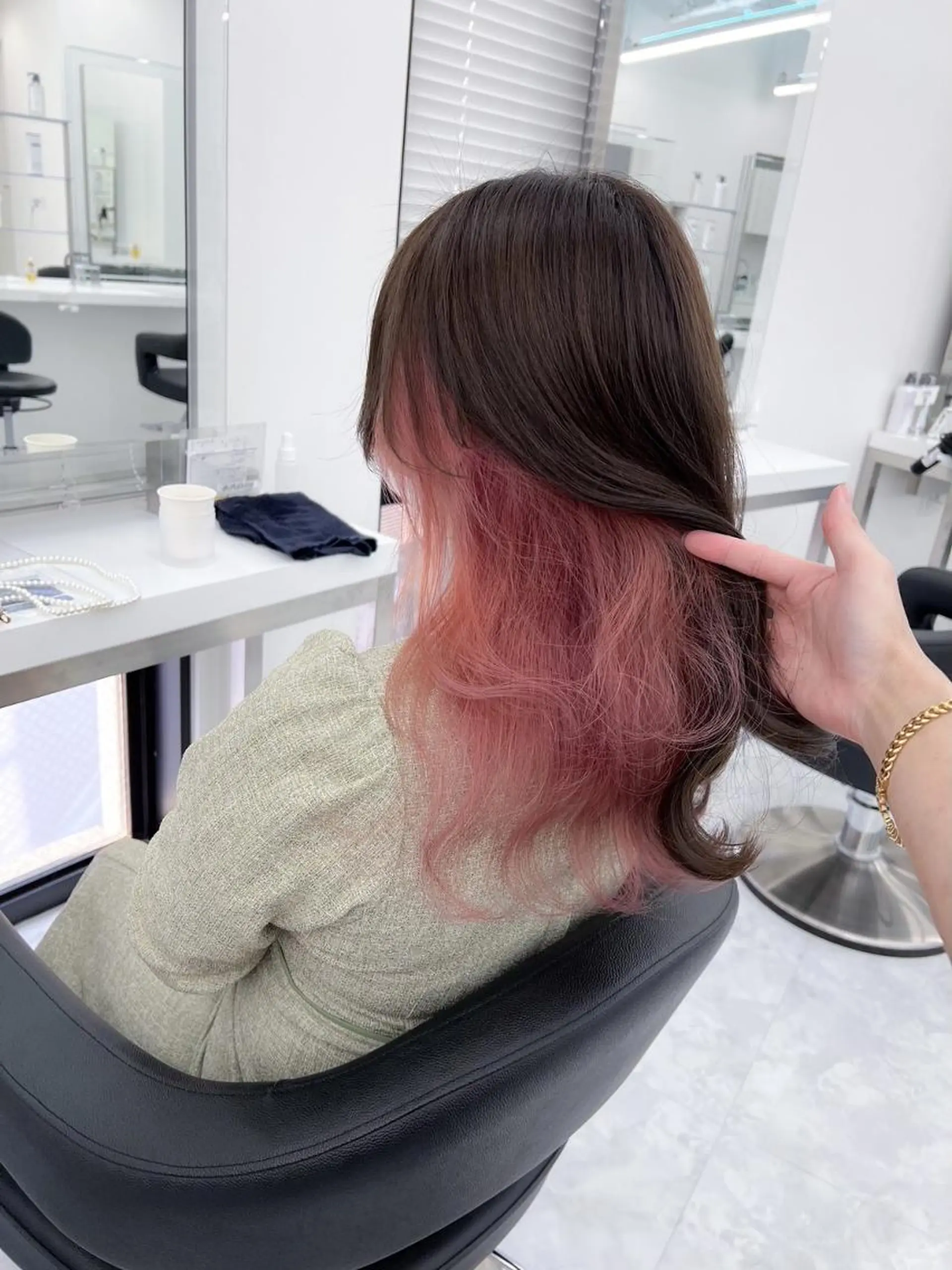 カラー ロング ハイトーンブロンド 横浜💞ミオのヘアスタイル