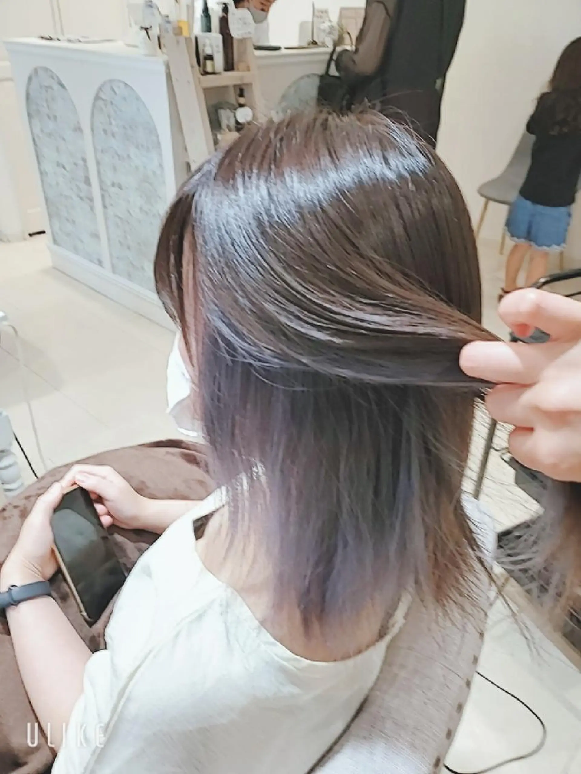ミディアム カラー インナーカラー パープルカラー 💎カラー特化💎 長嶺文江💎のヘアスタイル