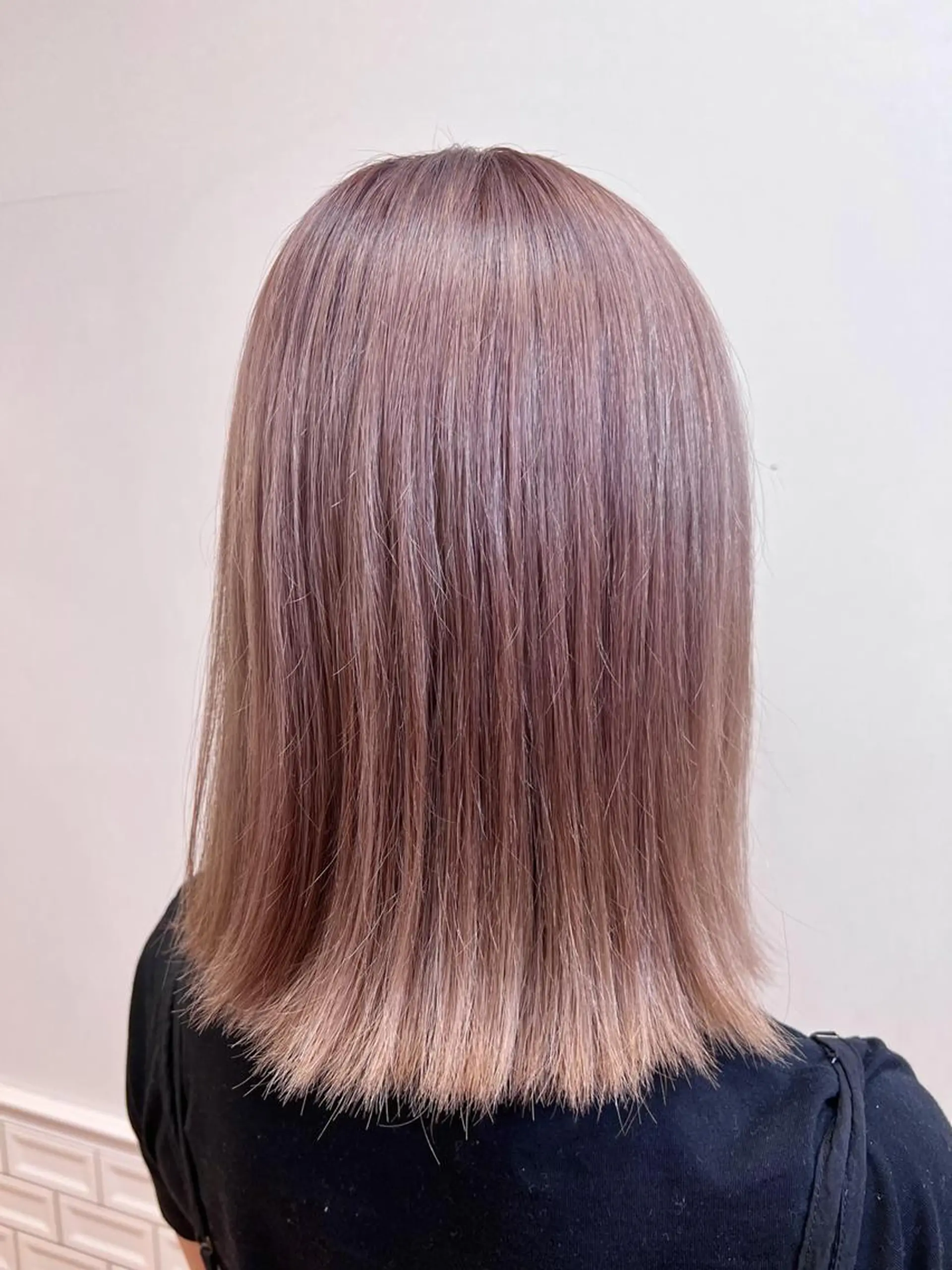ミディアム カット ヘアカラー 丁寧な技術が評判！ nao*c tresのヘアスタイル