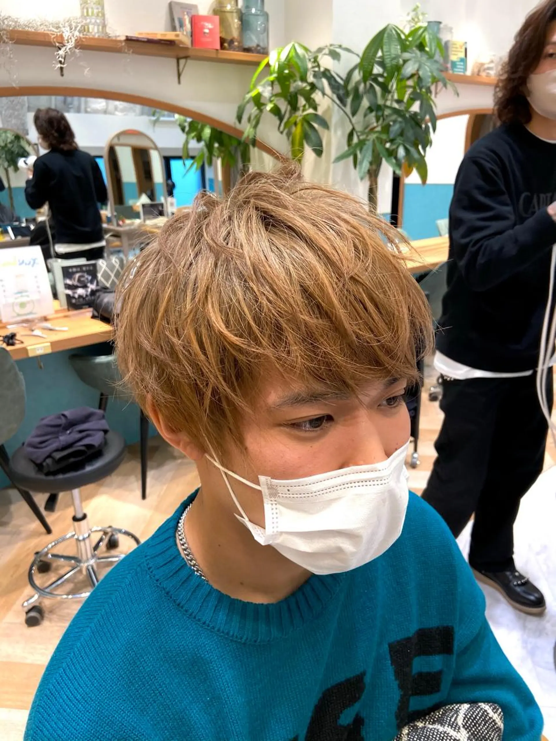 ショート カラー メンズ ヘアカラー トリートメント 🫧透明感カラー /縮毛☘️豊嶋龍佑のヘアスタイル