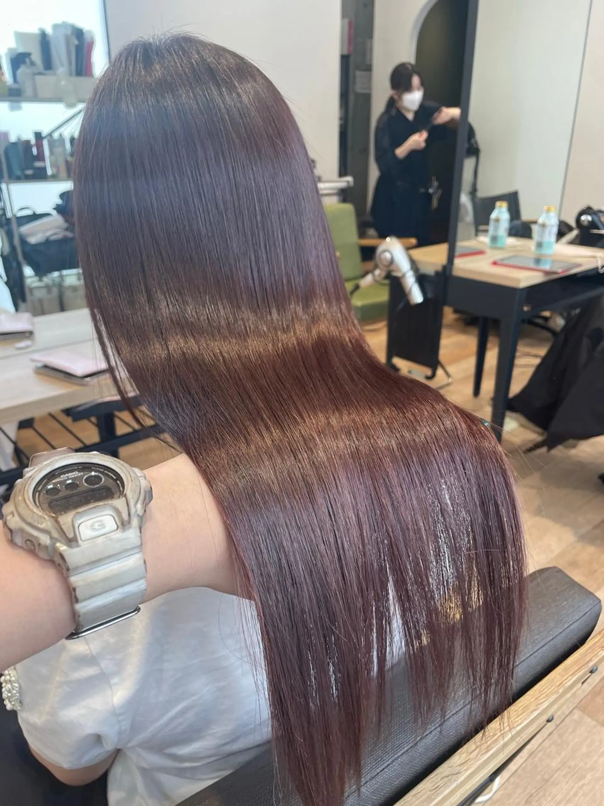ロング カラー ブリーチ ブラウンカラー ピンクカラー ピンクブラウン Hair Design lima所属・耳つぼ/クロスパーマ /イシグロのヘアスタイル