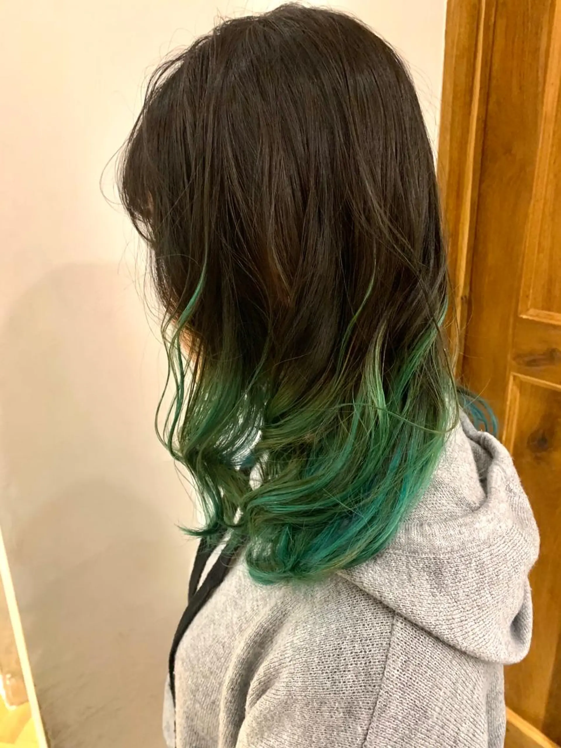 ロング ハニーバイ コードのヘアスタイル