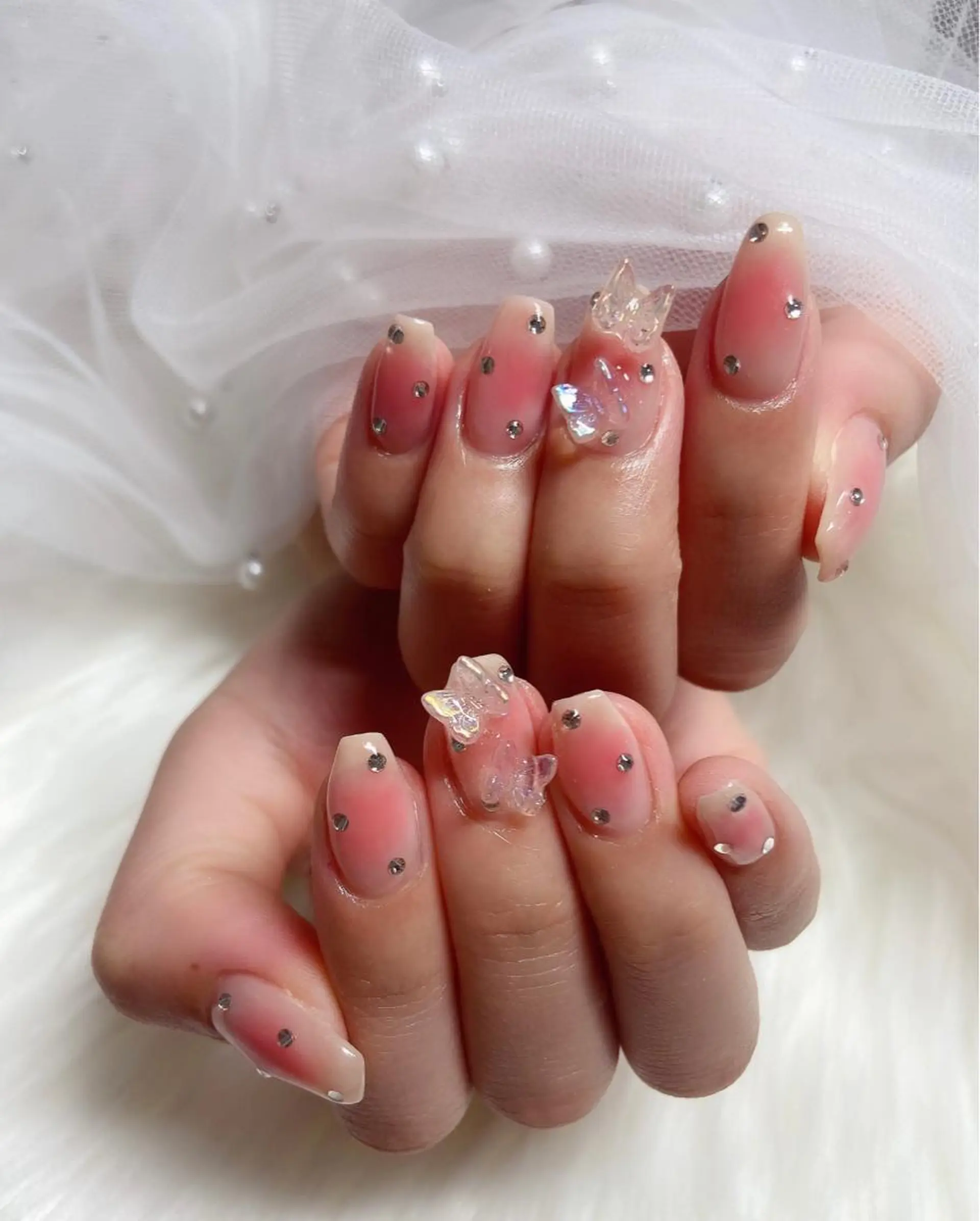 ネイル ハンドネイル ＆ME アンドミーのネイルデザイン