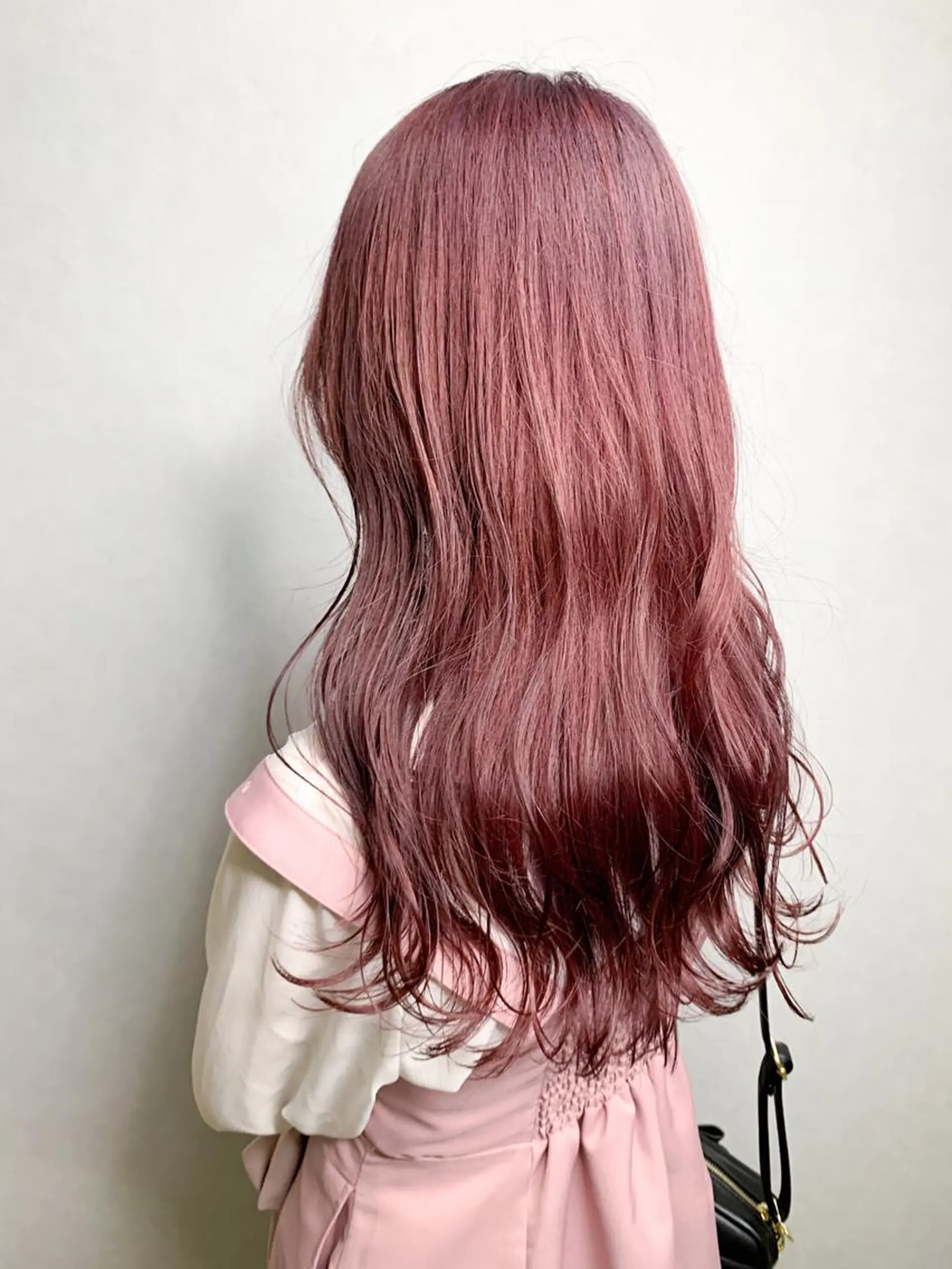 セミロング カラー ピンクカラー ヘアカラー 🌈 DAIKI 🌈のヘアスタイル