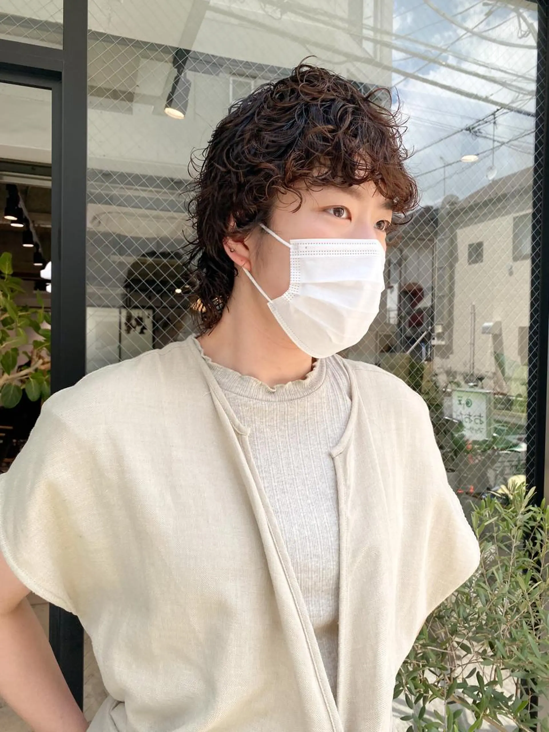 ショート カラー パーマ ヘアアレンジ メンズ キッズ ネイル マツエク・マツパ メンズパーマ メンズウルフカット ウルフカット パーマスタイル🔅 sayacaのヘアスタイル